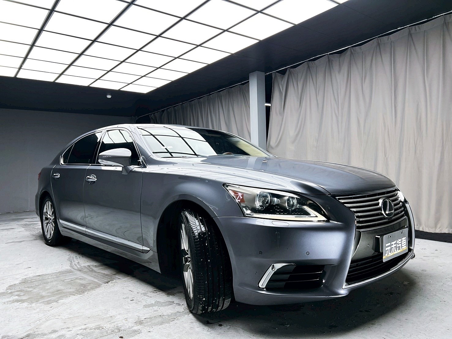 全台到府賞車 2015 Lexus LS460L 頂級版『小李經理』元禾國際車業/中古車/促銷中  第19張相片