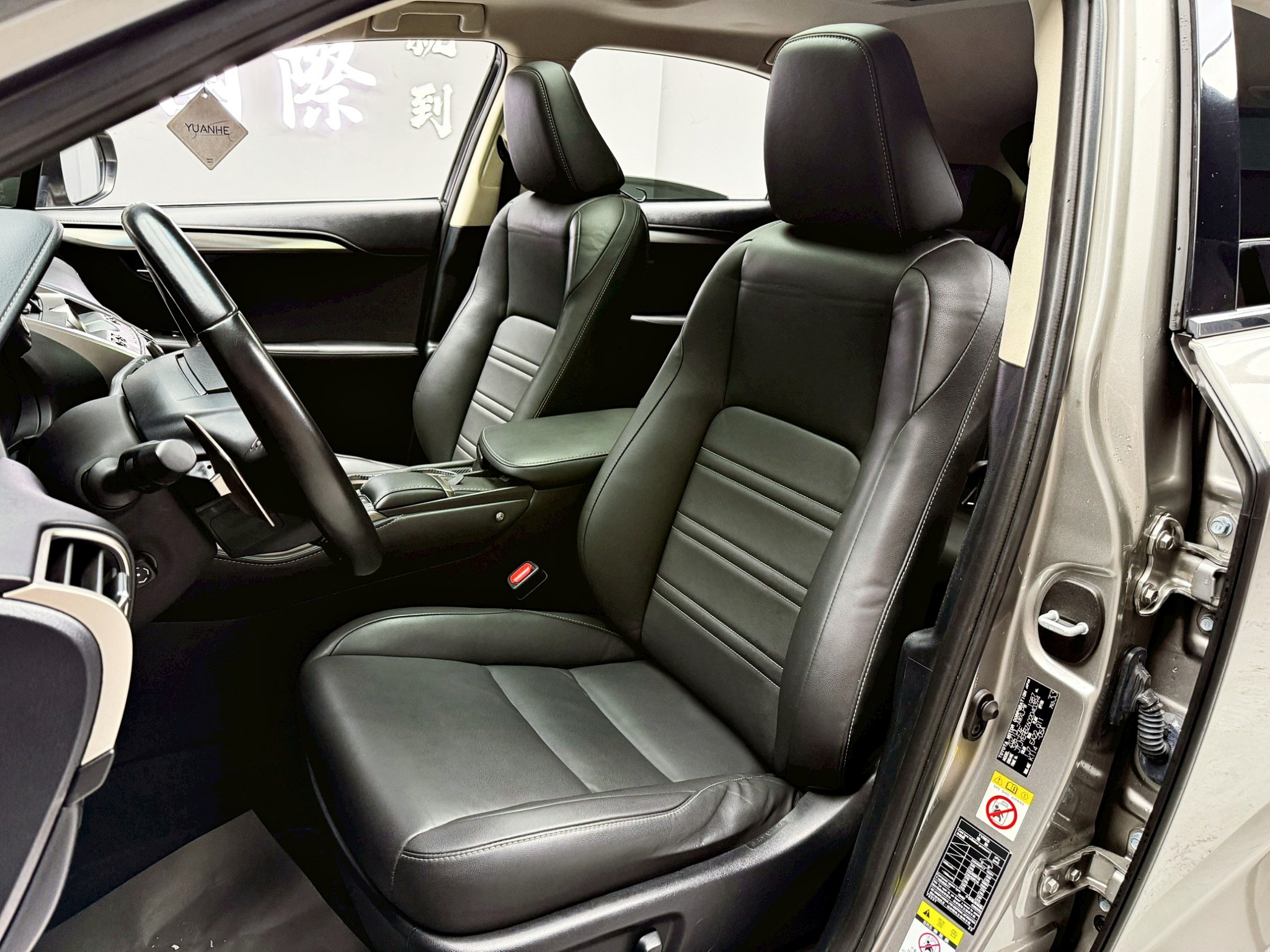 全台到府賞車 2018/19 Lexus NX200 豪華版『小李經理』元禾國際車業/中古車/促銷中  第7張相片