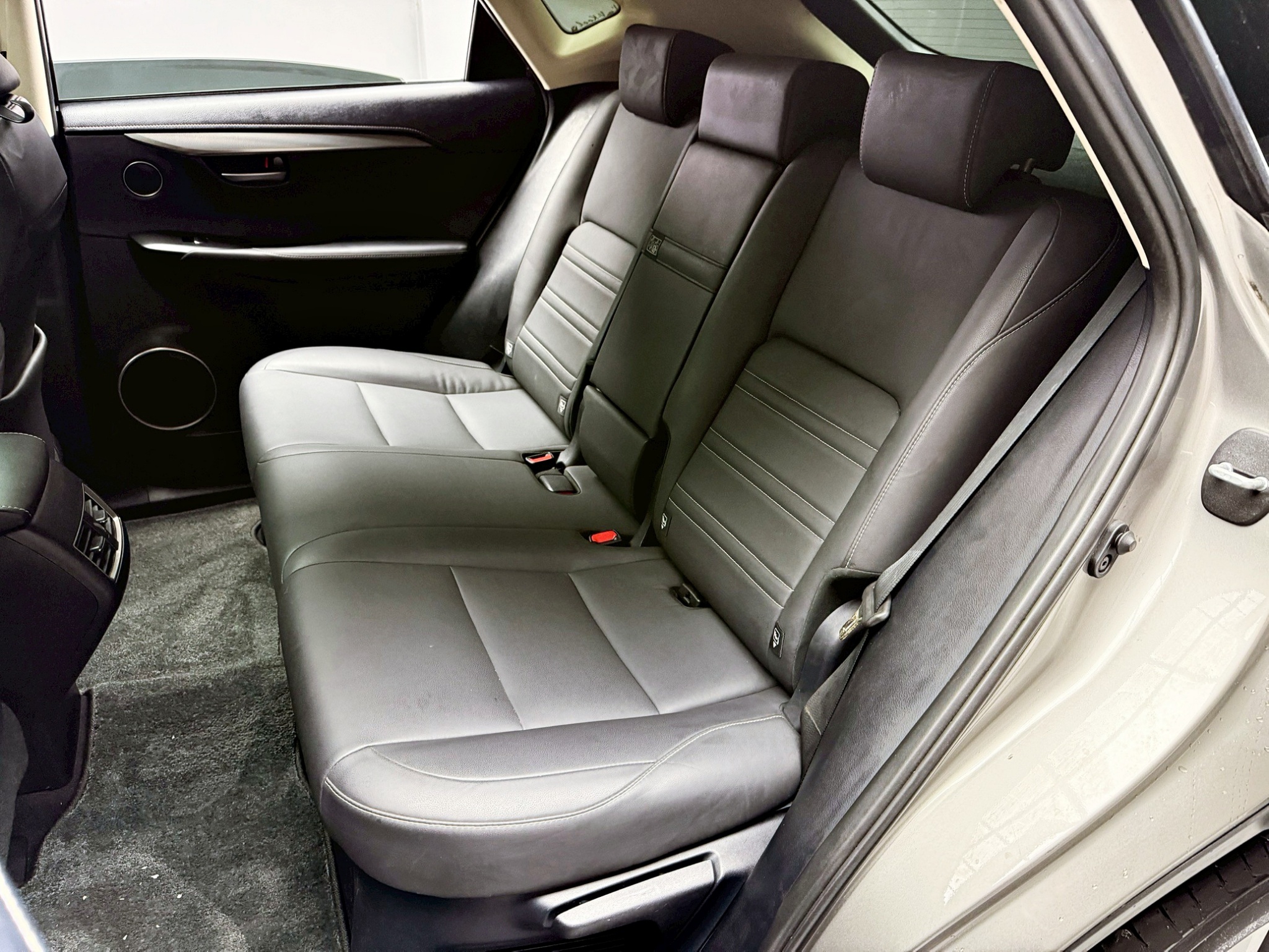 全台到府賞車 2018/19 Lexus NX200 豪華版『小李經理』元禾國際車業/中古車/促銷中  第8張相片