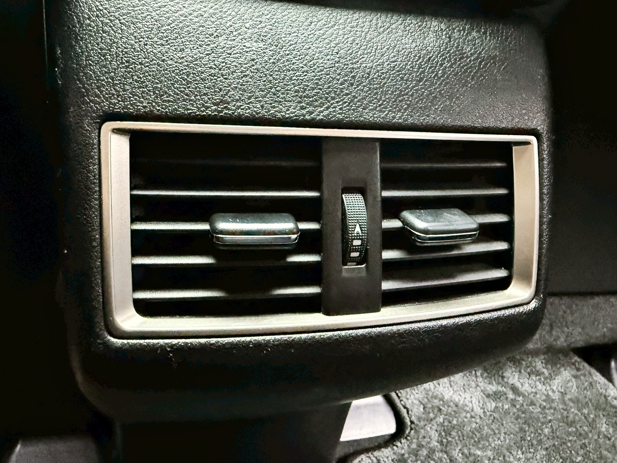 全台到府賞車 2018/19 Lexus NX200 豪華版『小李經理』元禾國際車業/中古車/促銷中  第14張相片