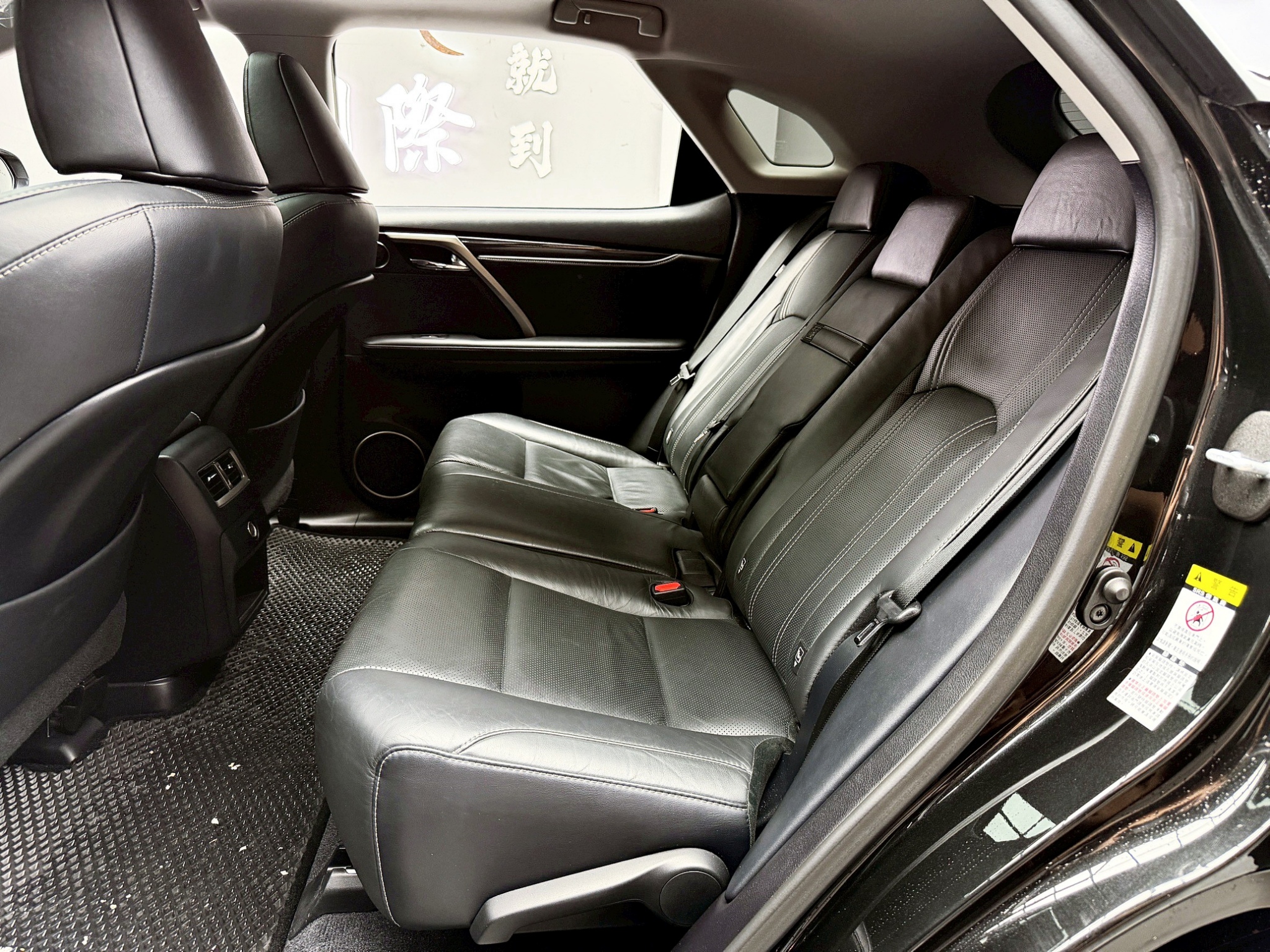 全台到府賞車 2018/19 Lexus RX300 頂級版『小李經理』元禾國際車業/中古車/促銷中  第15張相片