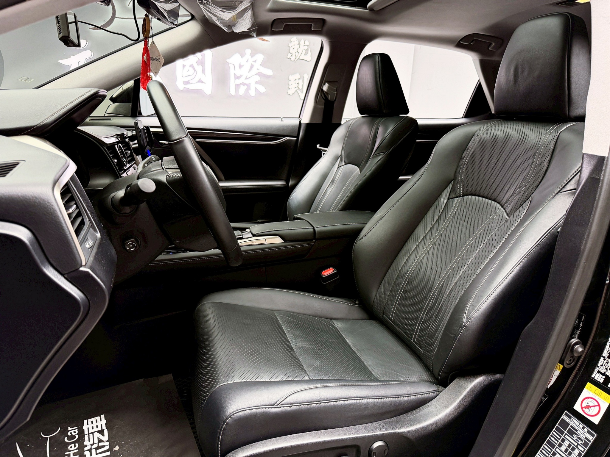 全台到府賞車 2018/19 Lexus RX300 頂級版『小李經理』元禾國際車業/中古車/促銷中  第16張相片