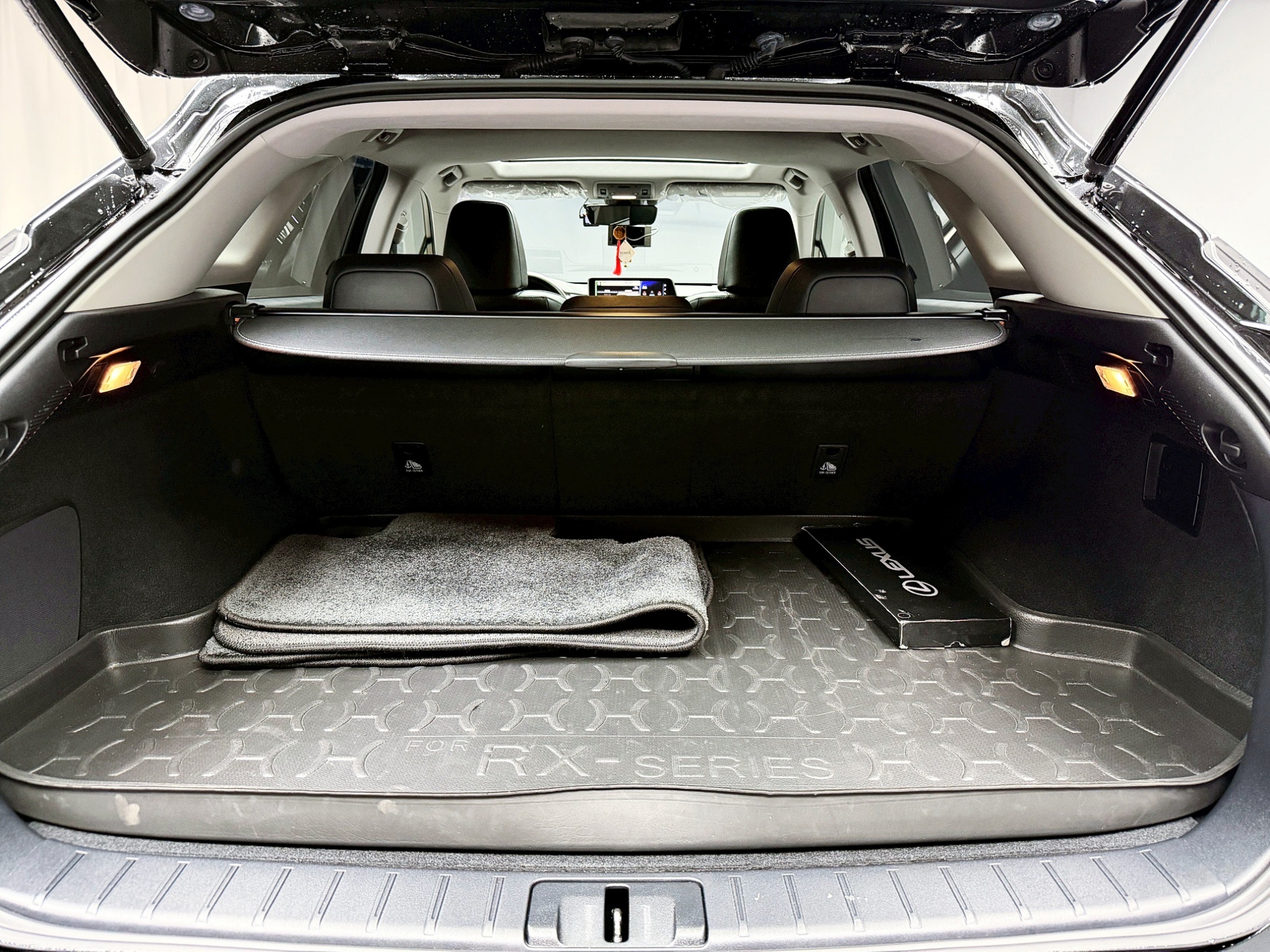 全台到府賞車 2018/19 Lexus RX300 頂級版『小李經理』元禾國際車業/中古車/促銷中  第18張相片