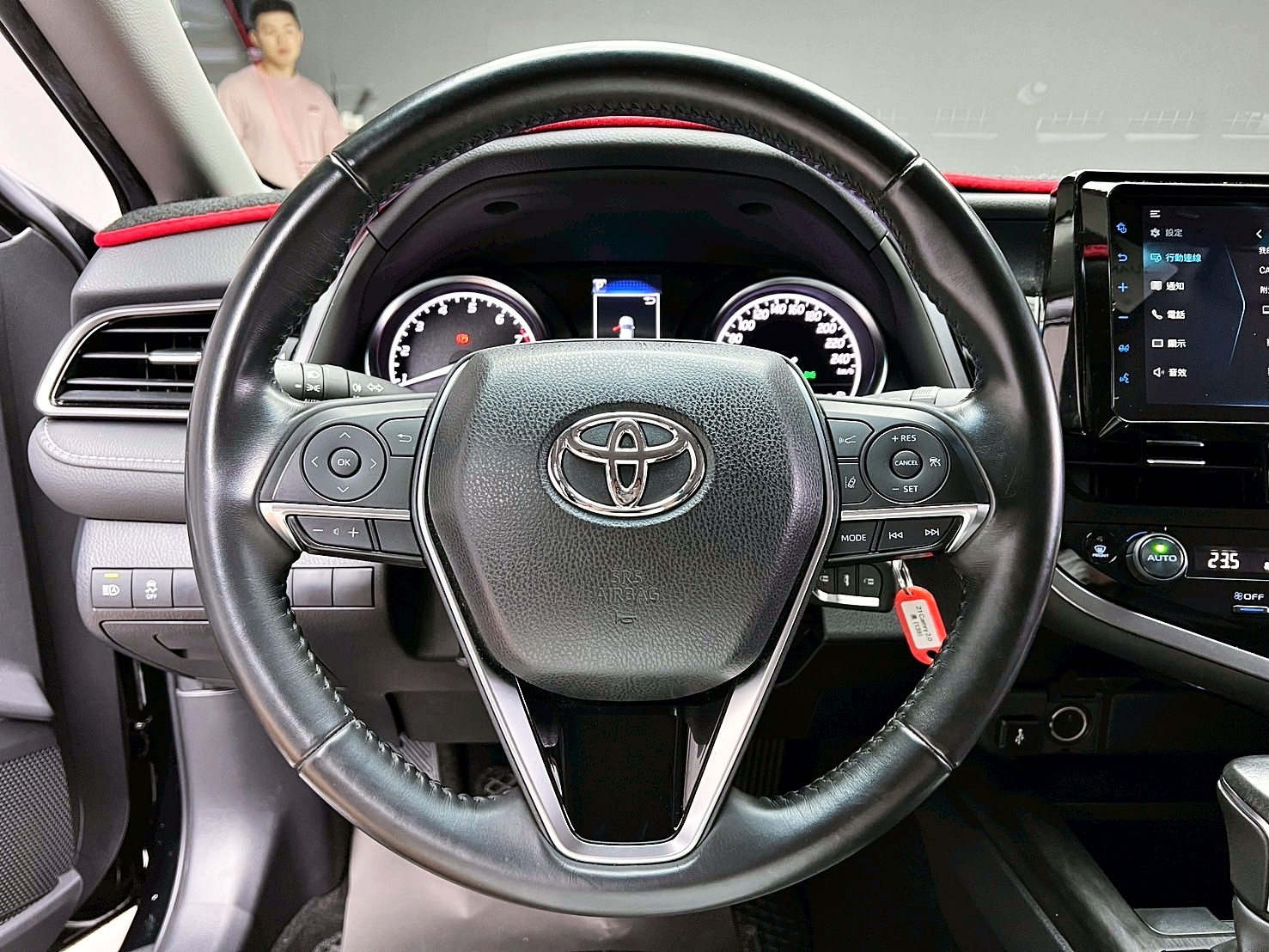 全台到府賞車 2021 Toyota Camry 豪華版『小李經理』元禾國際車業/中古車/促銷中  第7張相片