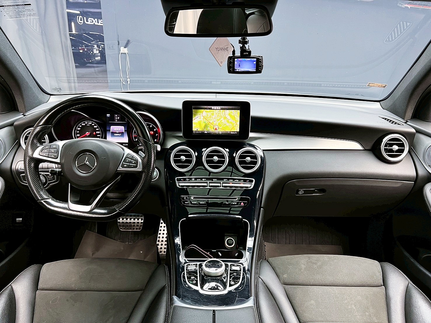 全台到府賞車 2016/17 Benz GLC250 4MATIC AMG Line X253型『小李經理』元禾國際車業/中古車/促銷中  第9張相片