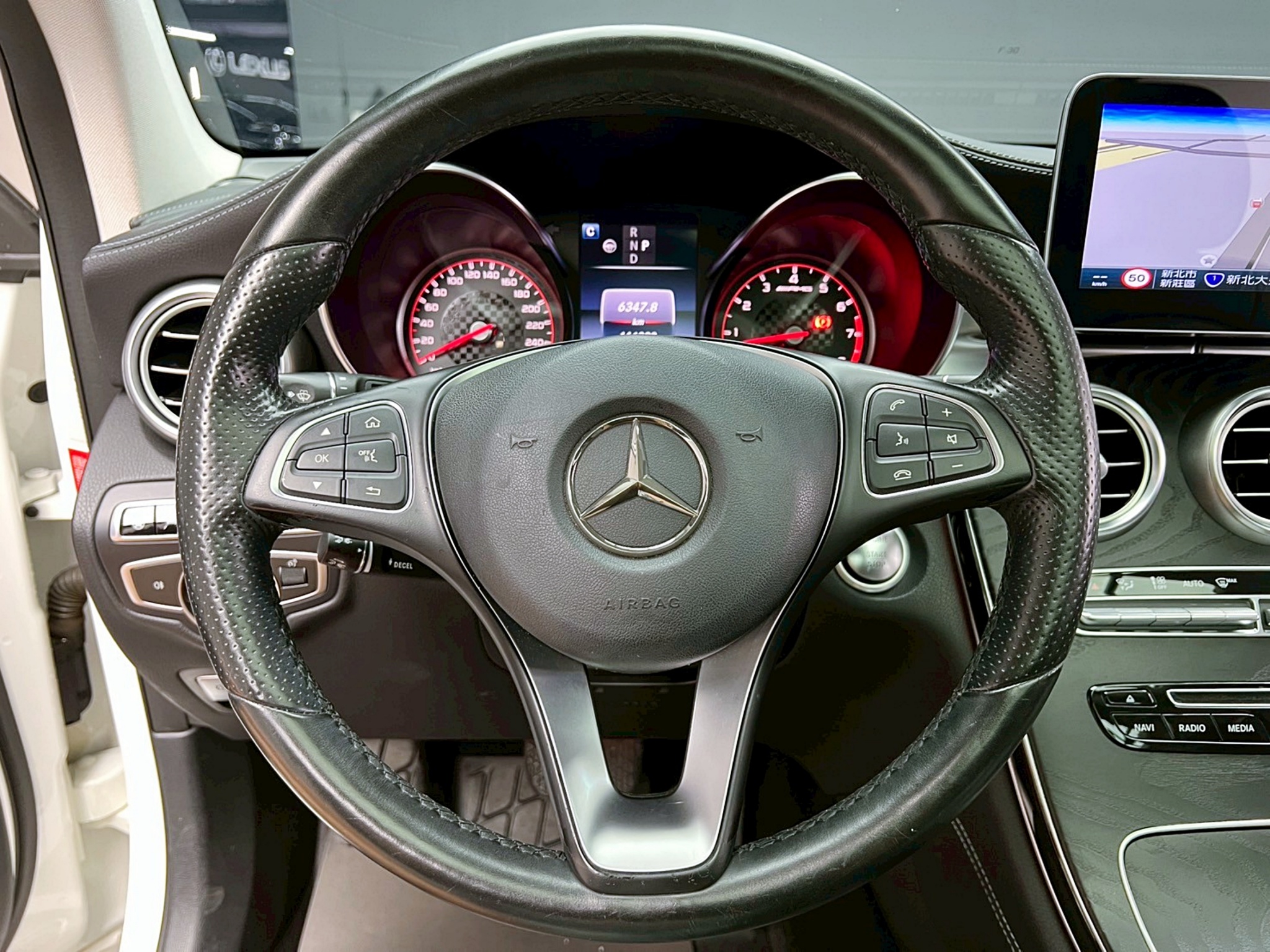 全台到府賞車 2016 Benz GLC300 4MATIC AMG Line X253型『小李經理』元禾國際車業/中古車/促銷中  第8張相片