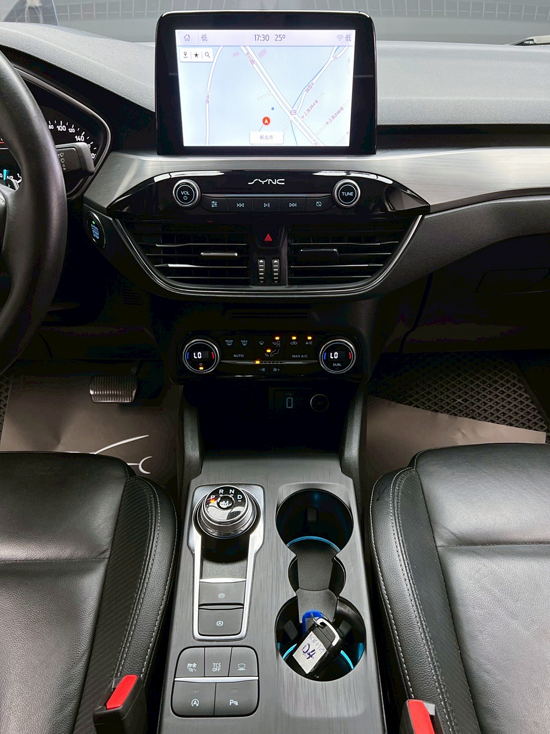 全台到府賞車 2019 Ford Focus 4D EcoBoost 182匹 旗艦型『小李經理』元禾國際車業/中古車/促銷中  第10張相片