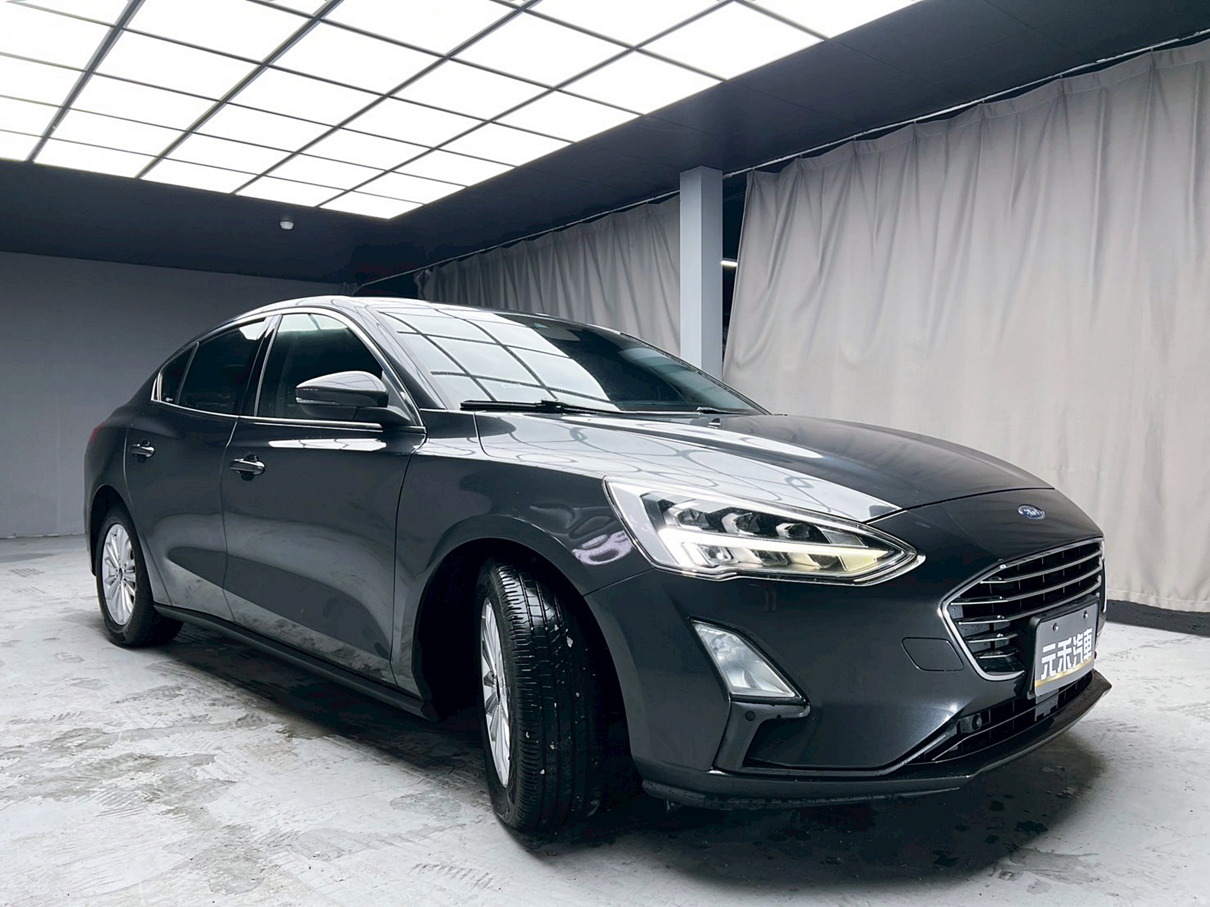 全台到府賞車 2019 Ford Focus 4D EcoBoost 182匹 旗艦型『小李經理』元禾國際車業/中古車/促銷中  第19張相片