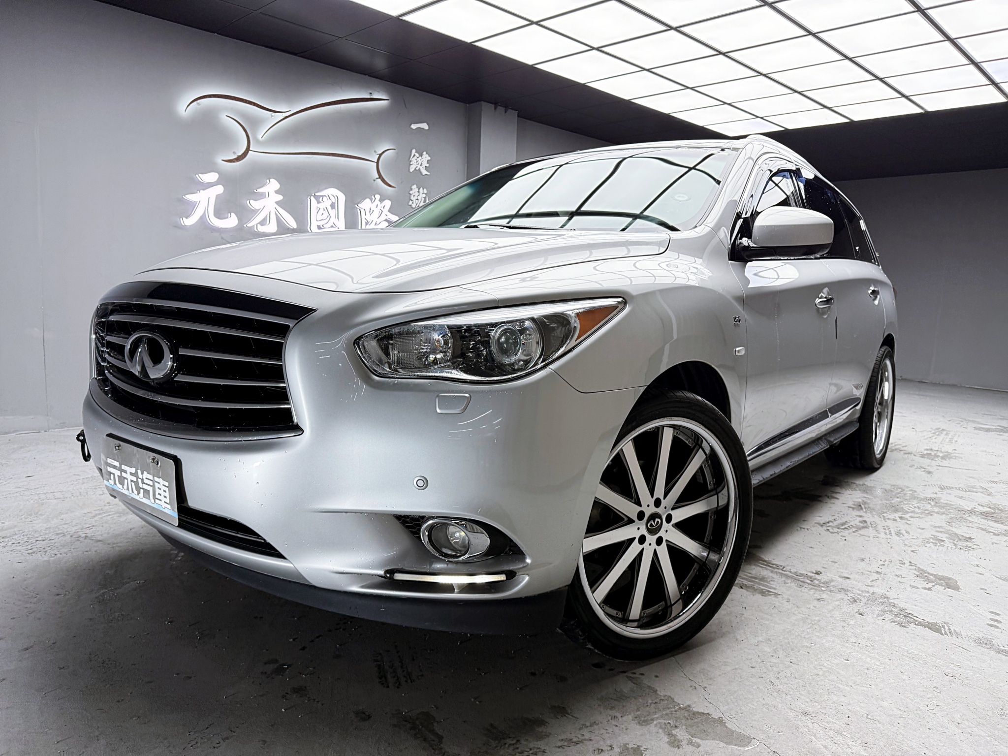 全台到府賞車 2013/14 Infiniti QX60 V6豪華款『小李經理』元禾國際車業/中古車/促銷中  第1張相片