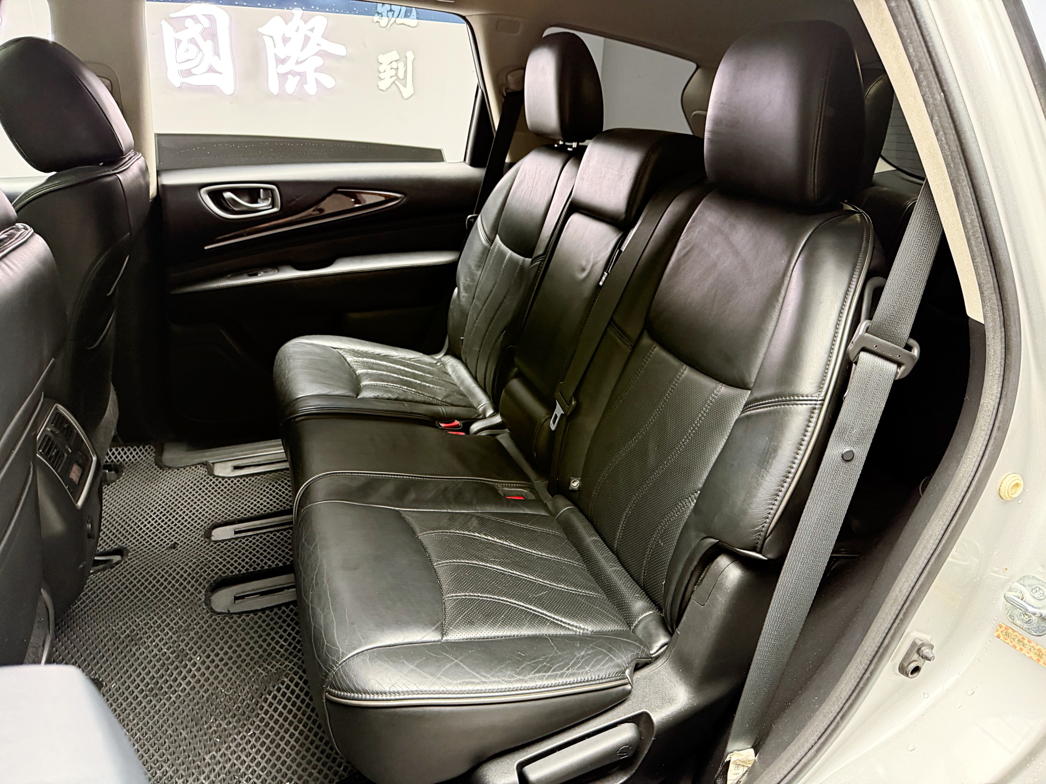 全台到府賞車 2013/14 Infiniti QX60 V6豪華款『小李經理』元禾國際車業/中古車/促銷中  第13張相片