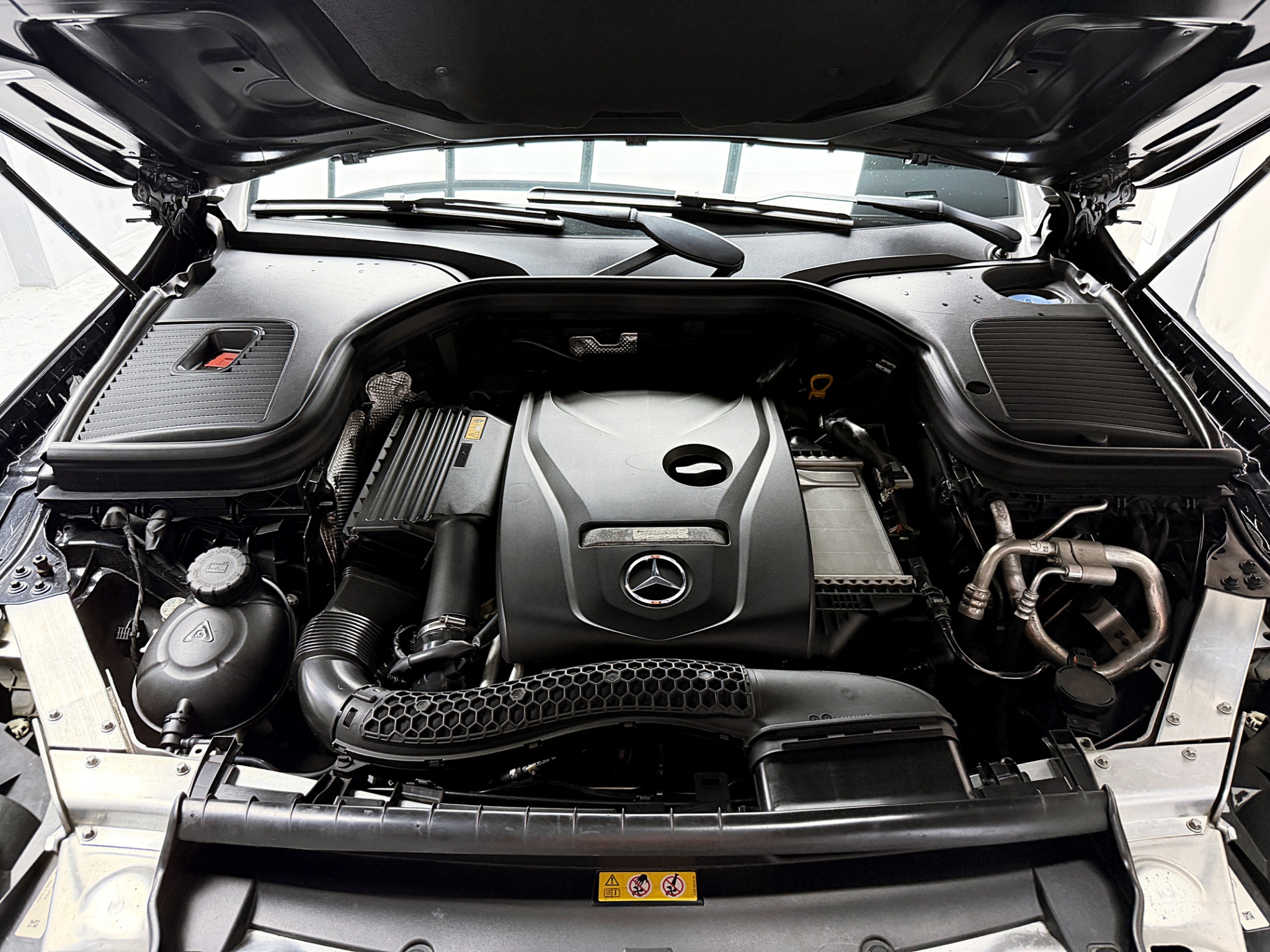 全台到府賞車 2016 Benz GLC300 X253型『小李經理』元禾國際車業/中古車/促銷中  第17張相片