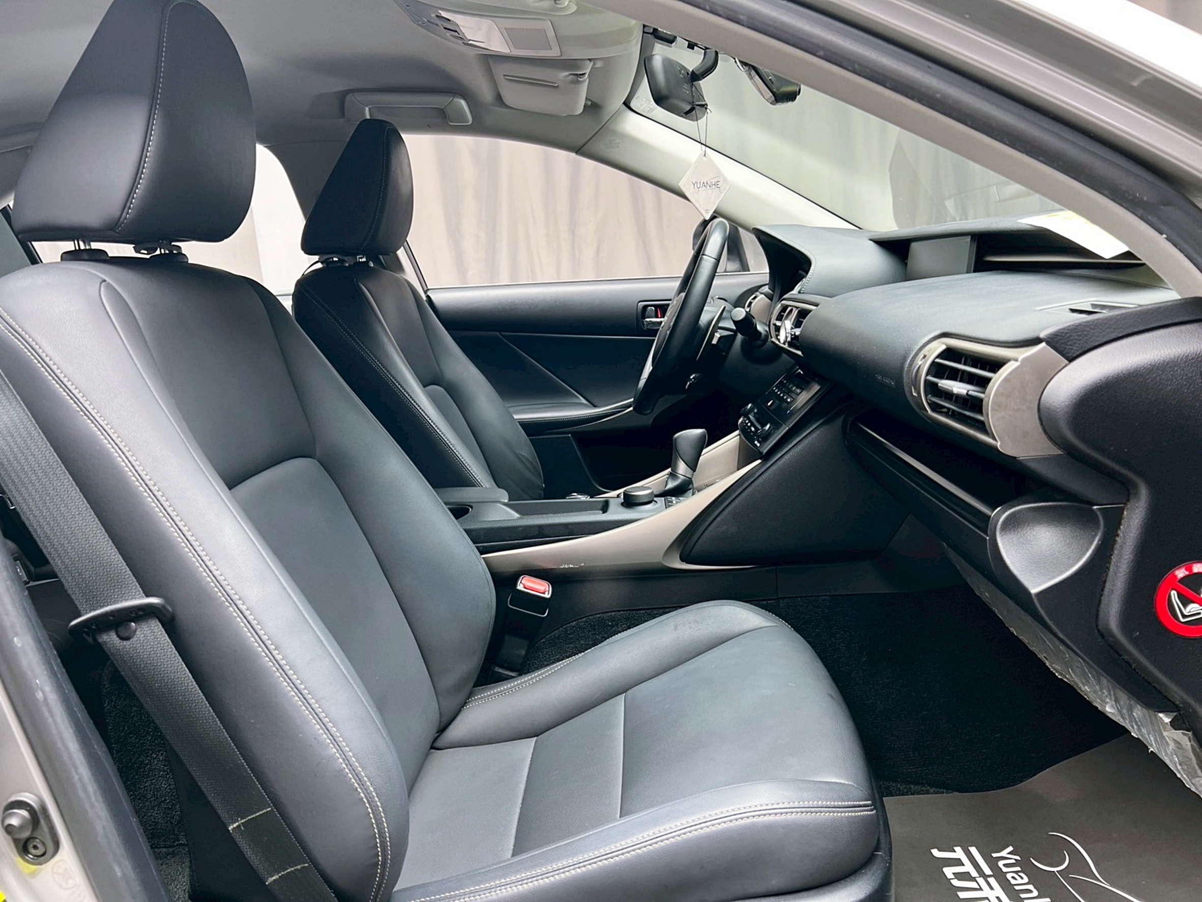 全台到府賞車 2014 Lexus IS300h 豪華版『小李經理』元禾國際車業/中古車/促銷中  第11張相片