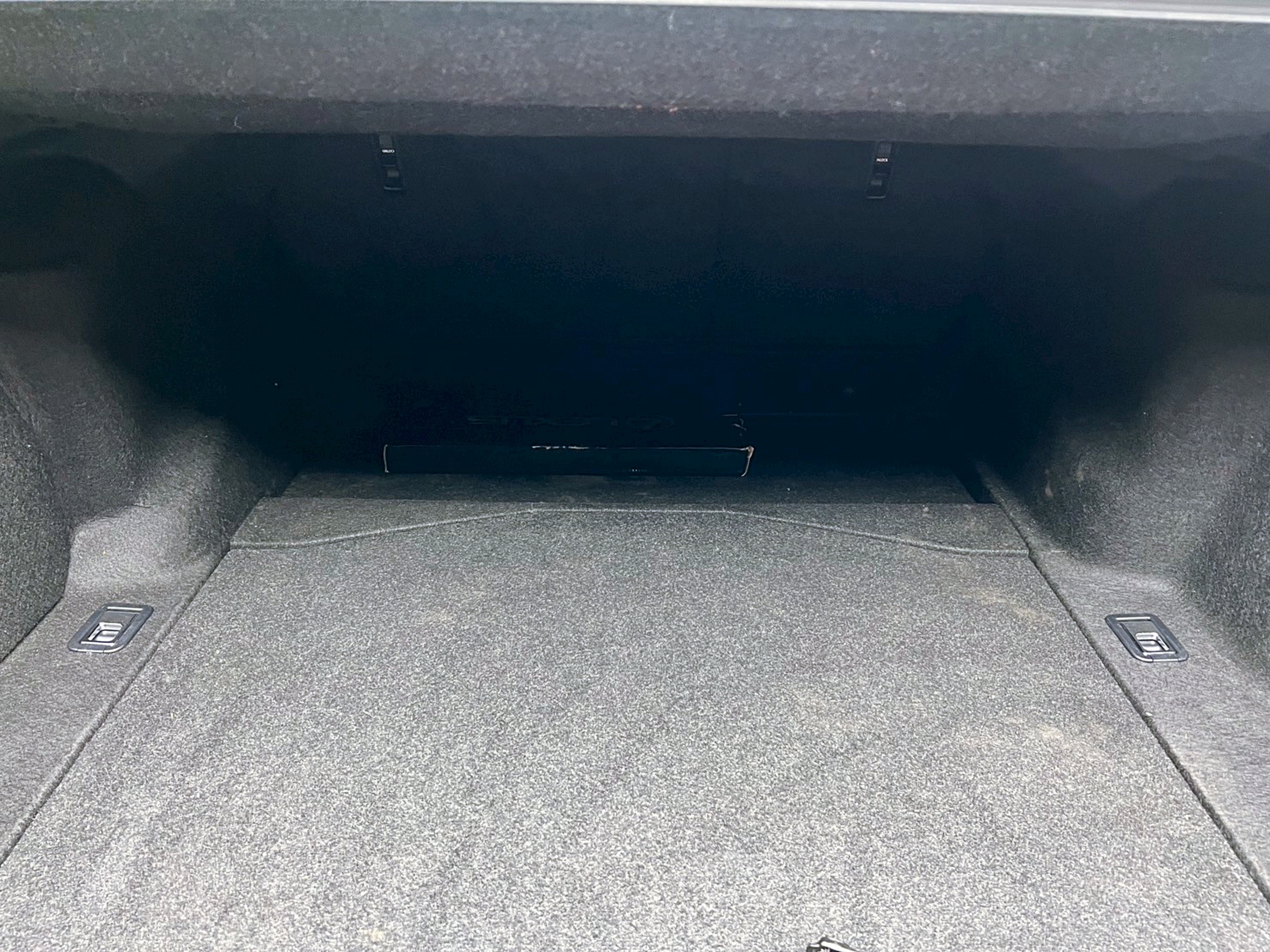 全台到府賞車 2014 Lexus IS300h 豪華版『小李經理』元禾國際車業/中古車/促銷中  第17張相片