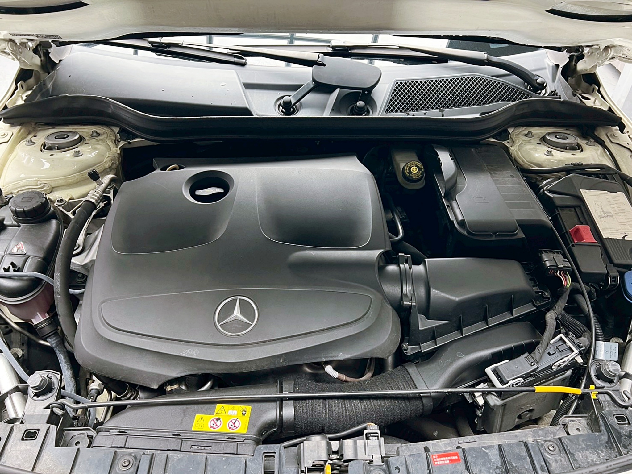 全台到府賞車 2017/18 Benz GLA180 X156型『小李經理』元禾國際車業/中古車/促銷中  第18張相片