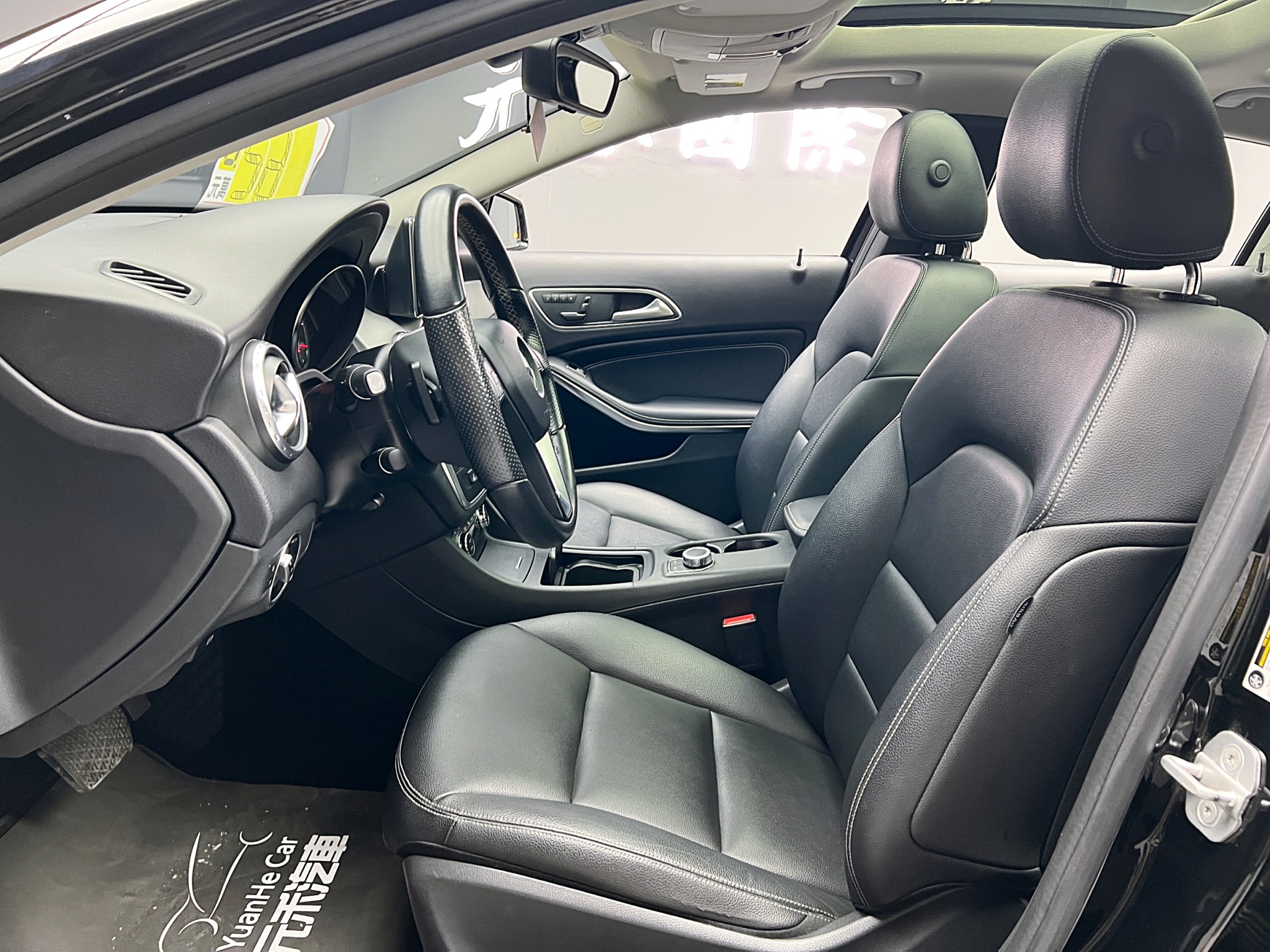 全台到府賞車 2015 Benz GLA250 X156型『小李經理』元禾國際車業/中古車/促銷中  第16張相片