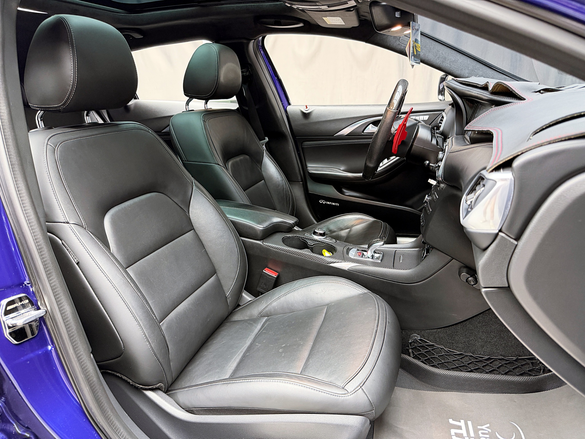 全台到府賞車 2018 Infiniti Q30 風尚版『小李經理』元禾國際車業/中古車/促銷中  第12張相片