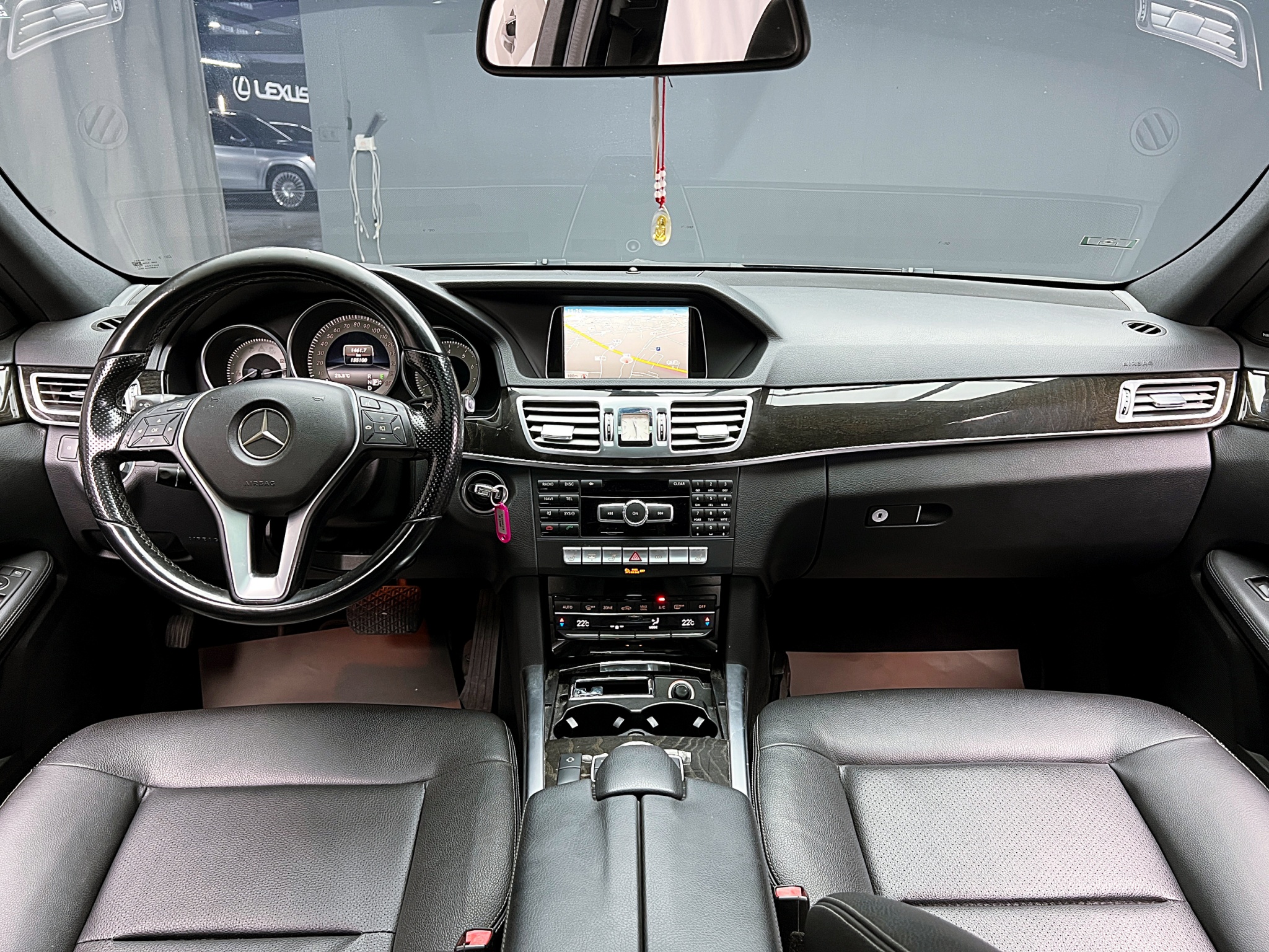 全台到府賞車 2014 Benz E350 Sedan Avantgarde W212型『小李經理』元禾國際車業/中古車/促銷中  第11張相片