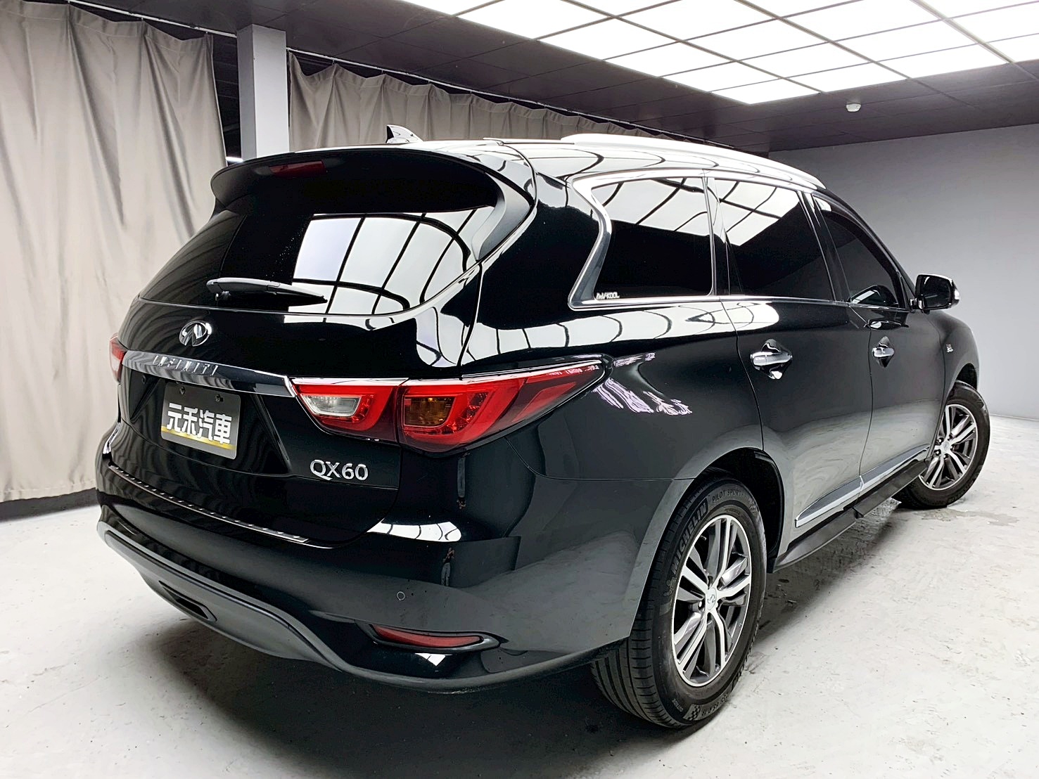 全台到府賞車 2016/17 Infiniti QX60 V6七人座豪華款『小李經理』元禾國際車業/中古車/促銷中  第18張相片