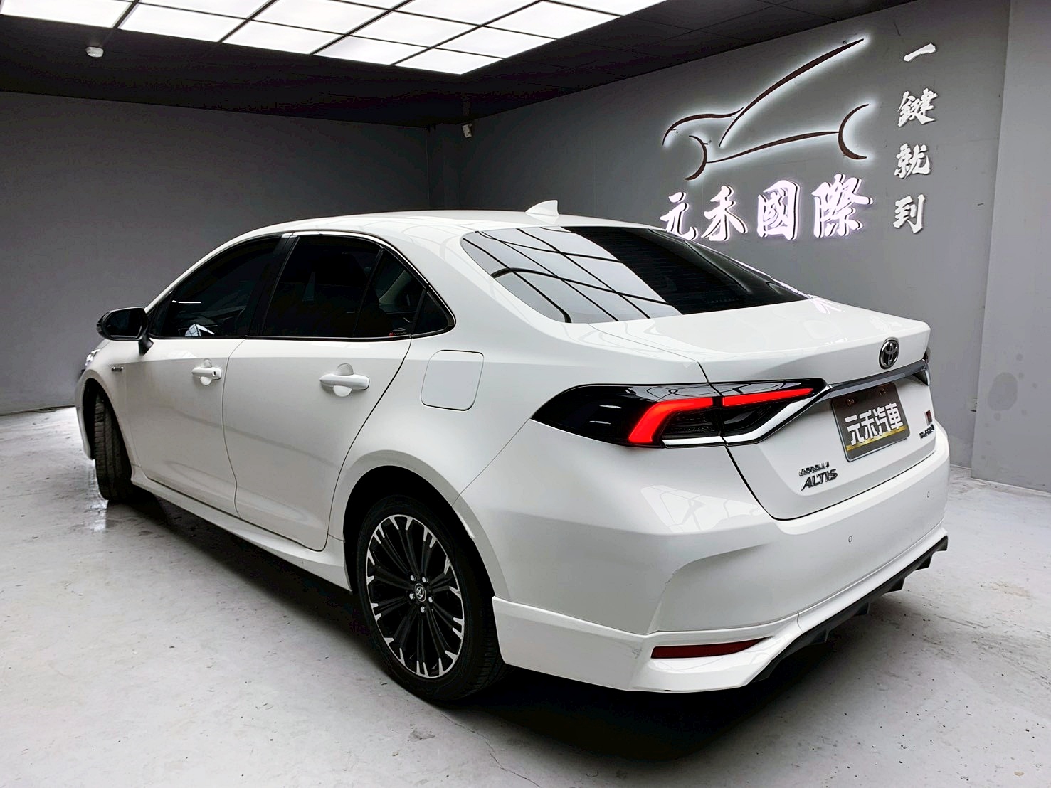 全台到府賞車 2020/21 Toyota Corolla Altis Hybrid GR Sport 多元改『小李經理』元禾國際車業/中古車/促銷中  第3張相片