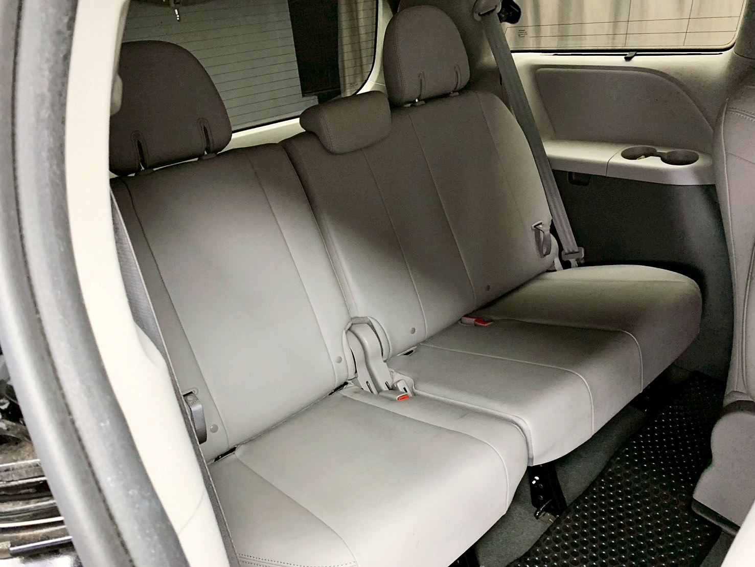 全台到府賞車 2020 Toyota Sienna XLE AWD 七人座『小李經理』元禾國際車業/中古車/促銷中  第12張相片