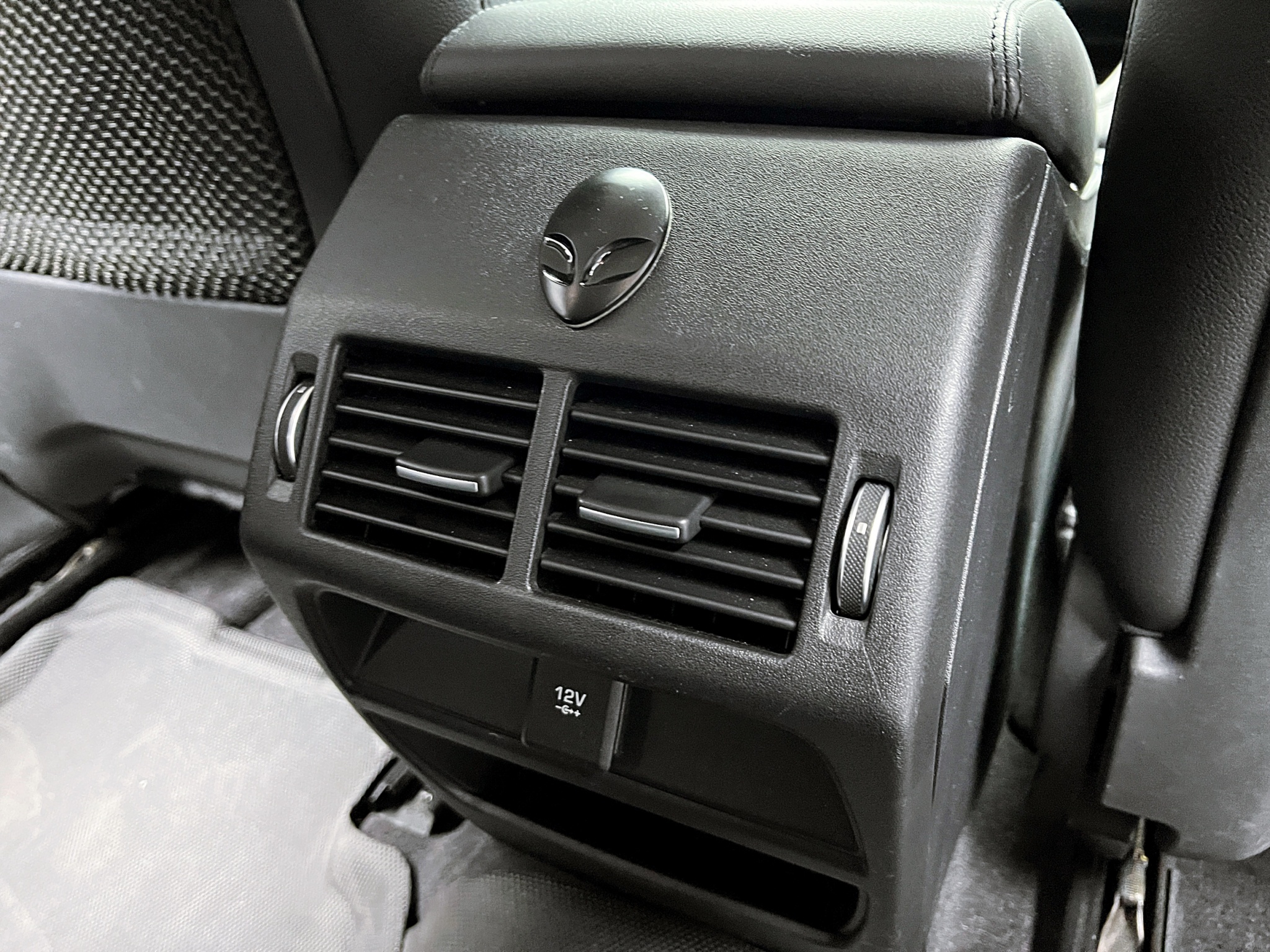 全台到府賞車 2019 Jaguar E-Pace P200 S『小李經理』元禾國際車業/中古車/促銷中  第13張相片