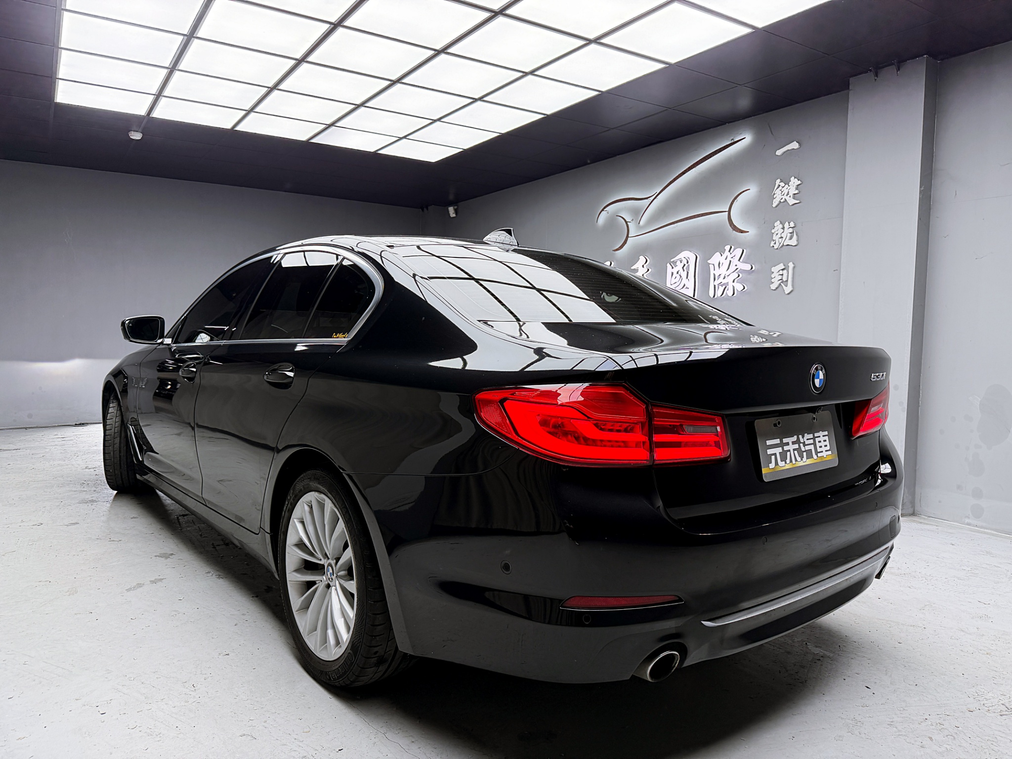 全台到府賞車 2020 BMW 530i Sedan Luxury 白金旗艦版 G30型『小李經理』元禾國際車業/中古車/促銷中  第3張相片