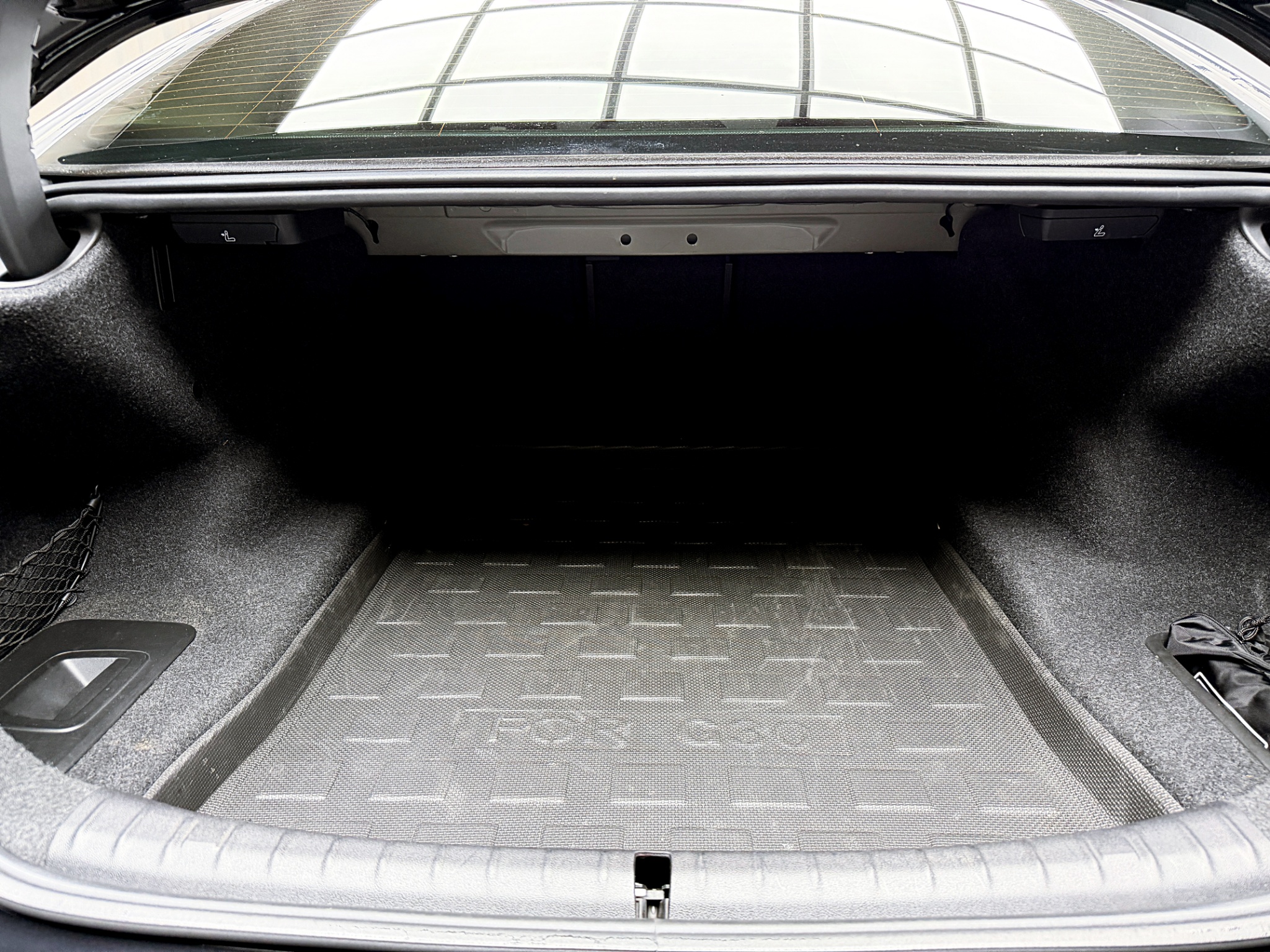 全台到府賞車 2020 BMW 530i Sedan Luxury 白金旗艦版 G30型『小李經理』元禾國際車業/中古車/促銷中  第18張相片