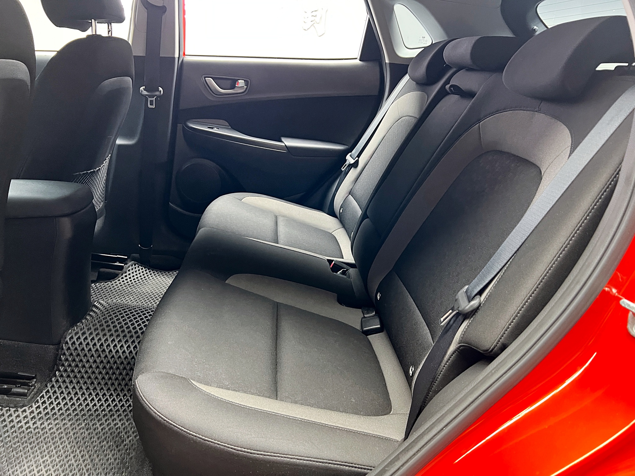 全台到府賞車 2019 Hyundai Kona 2WD勁動型『小李經理』元禾國際車業/中古車/促銷中  第13張相片