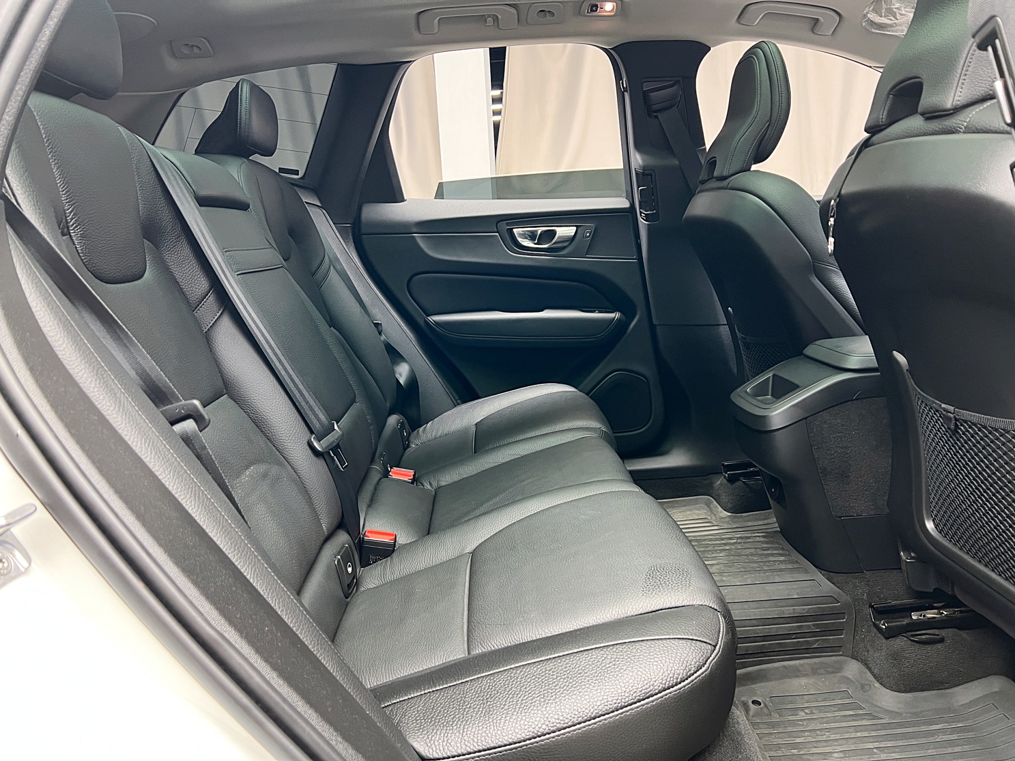 全台到府賞車 2021 Volvo XC60 B4 Momentum Plus『小李經理』元禾國際車業/中古車/促銷中  第11張相片