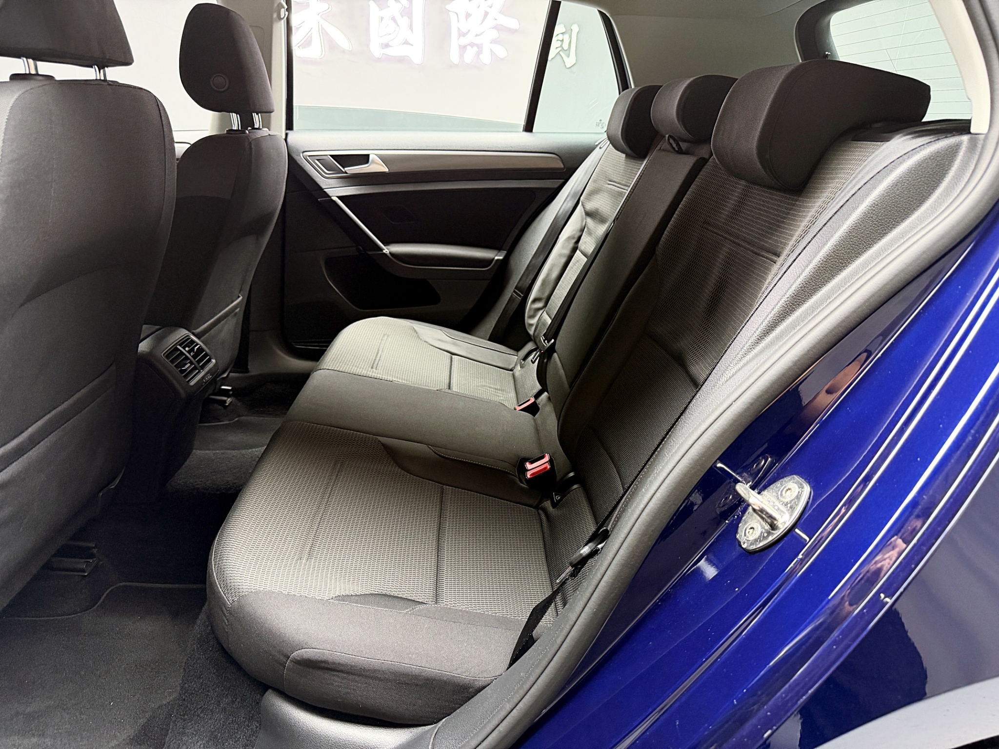 全台到府賞車 2017 Volkswagen Golf 230TSI Comfortline『小李經理』元禾國際車業/中古車/促銷中  第13張相片