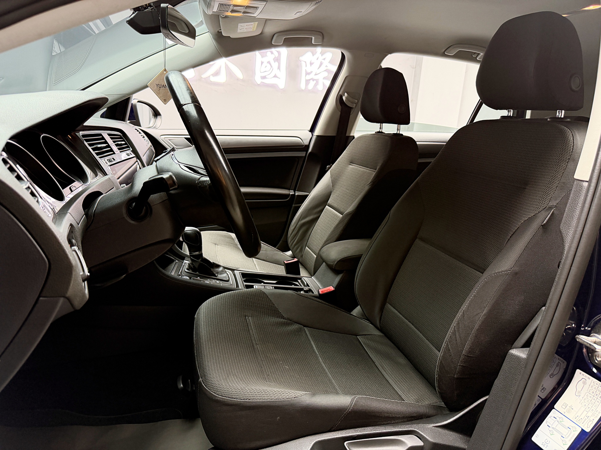 全台到府賞車 2017 Volkswagen Golf 230TSI Comfortline『小李經理』元禾國際車業/中古車/促銷中  第14張相片