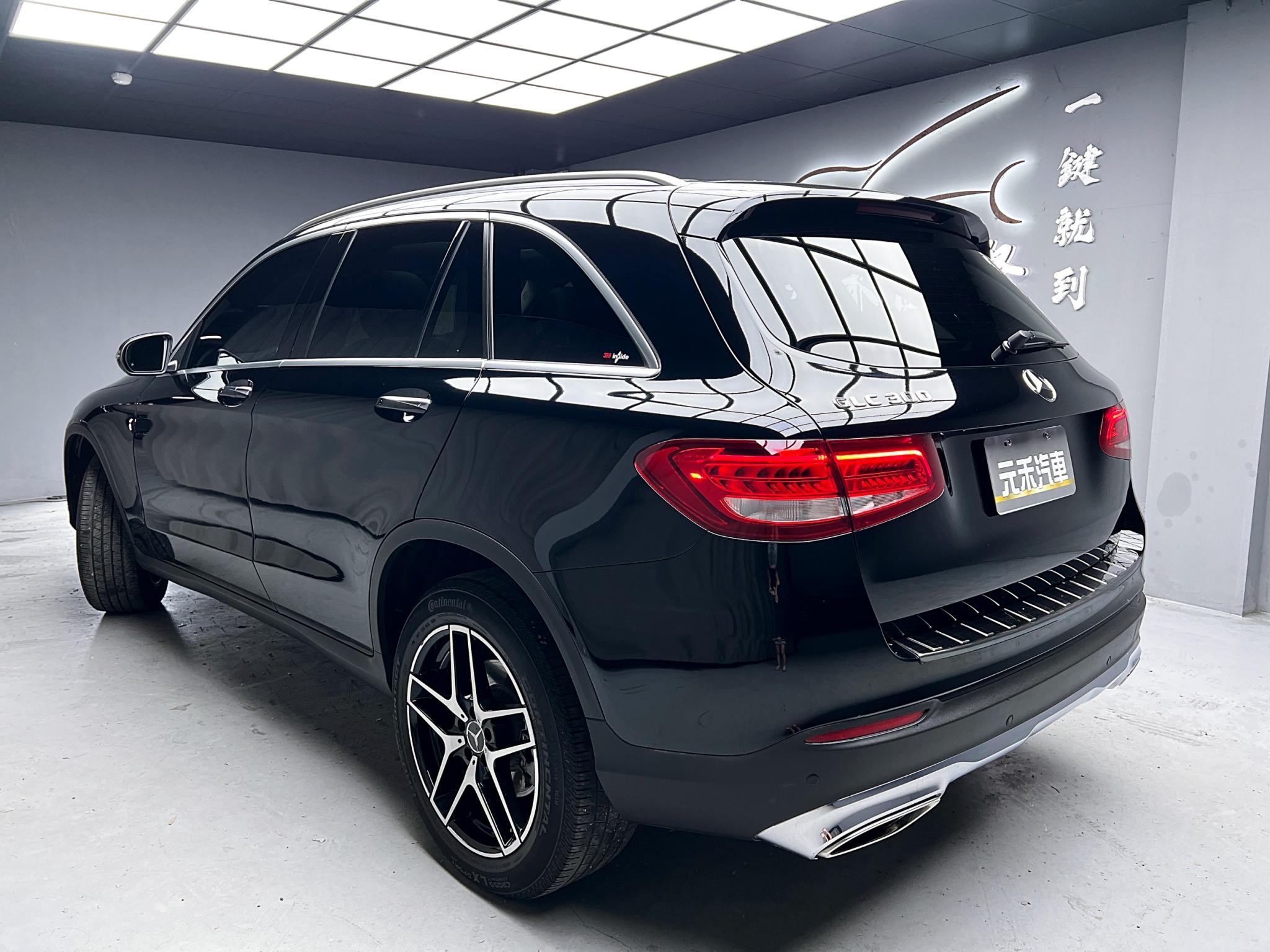 全台到府賞車 2015/16 Benz GLC300 X253型『小李經理』元禾國際車業/中古車/促銷中  第3張相片