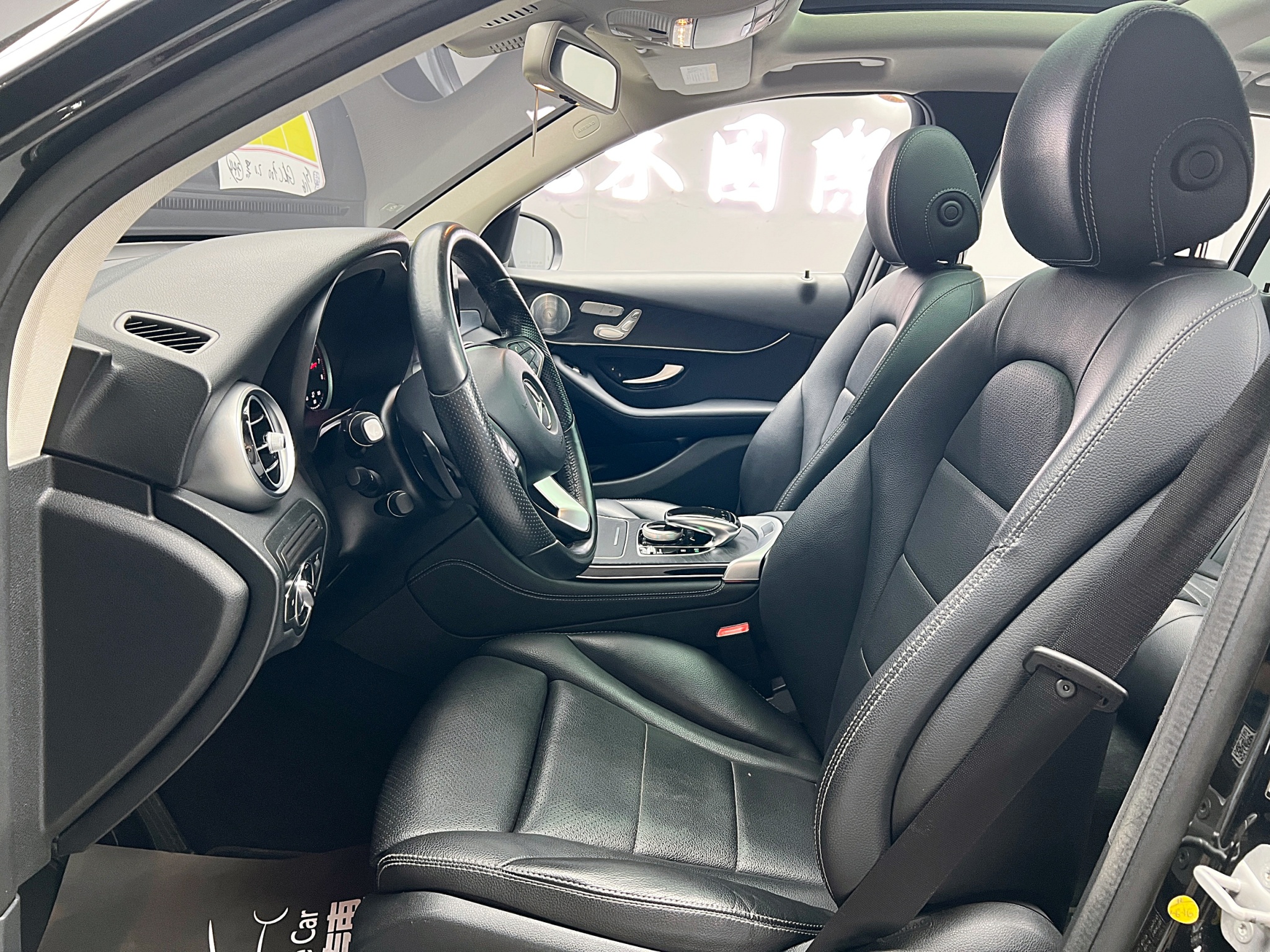 全台到府賞車 2015/16 Benz GLC300 X253型『小李經理』元禾國際車業/中古車/促銷中  第16張相片