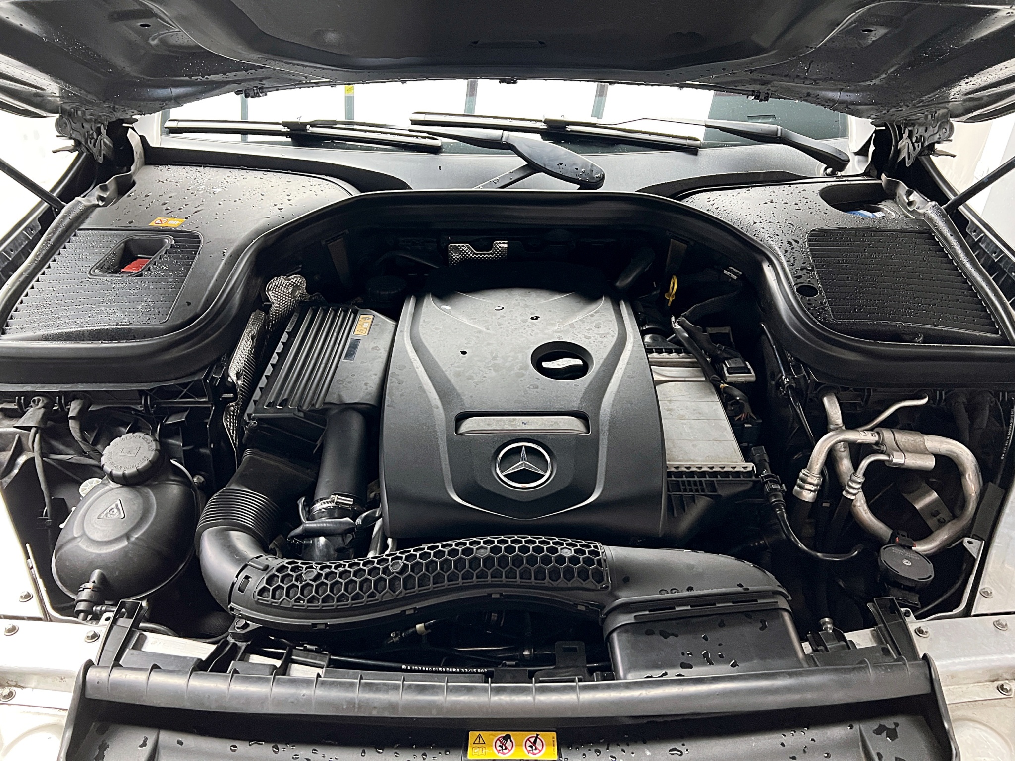 全台到府賞車 2015/16 Benz GLC300 X253型『小李經理』元禾國際車業/中古車/促銷中  第17張相片