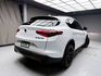 全台到府賞車 2019 Alfa Romeo Stelvio Q4『小李經理』元禾國際車業/中古車/促銷中  第19張縮圖