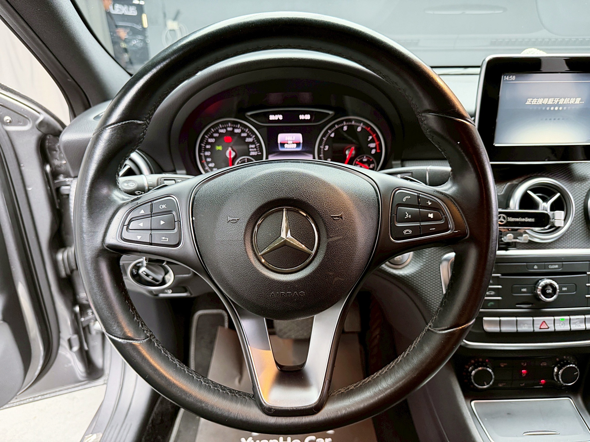 全台到府賞車 2015/16 Benz A180 W176型『小李經理』元禾國際車業/中古車/促銷中  第8張相片