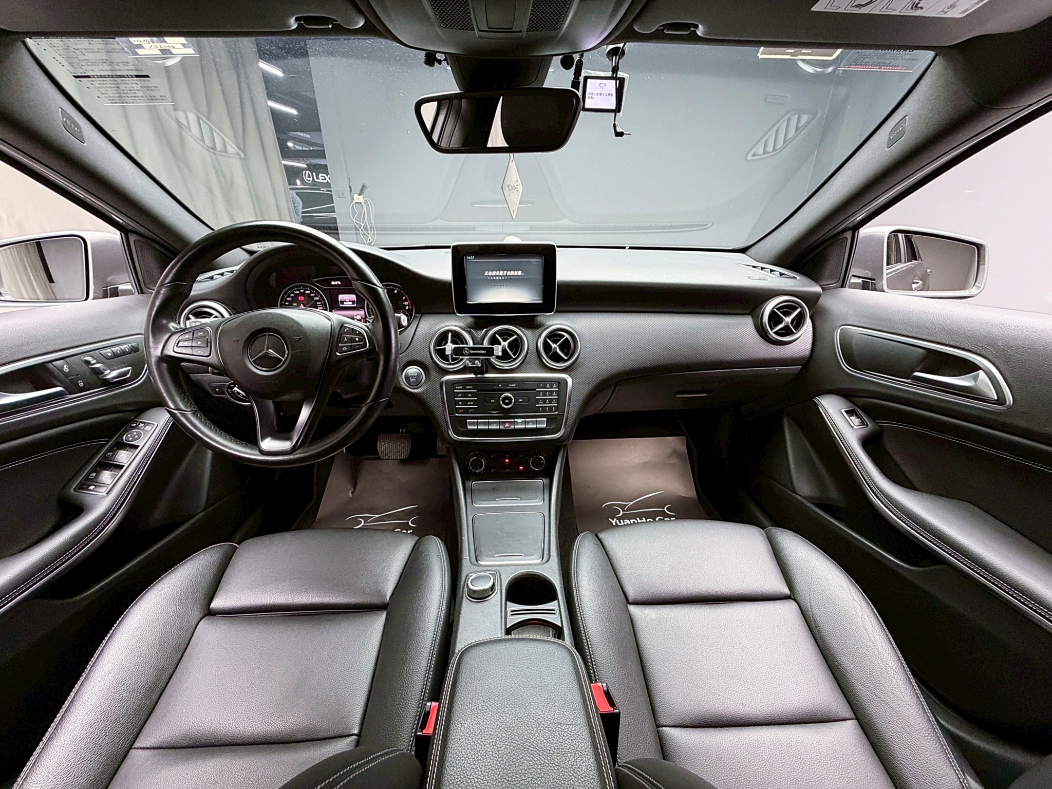 全台到府賞車 2015/16 Benz A180 W176型『小李經理』元禾國際車業/中古車/促銷中  第9張相片