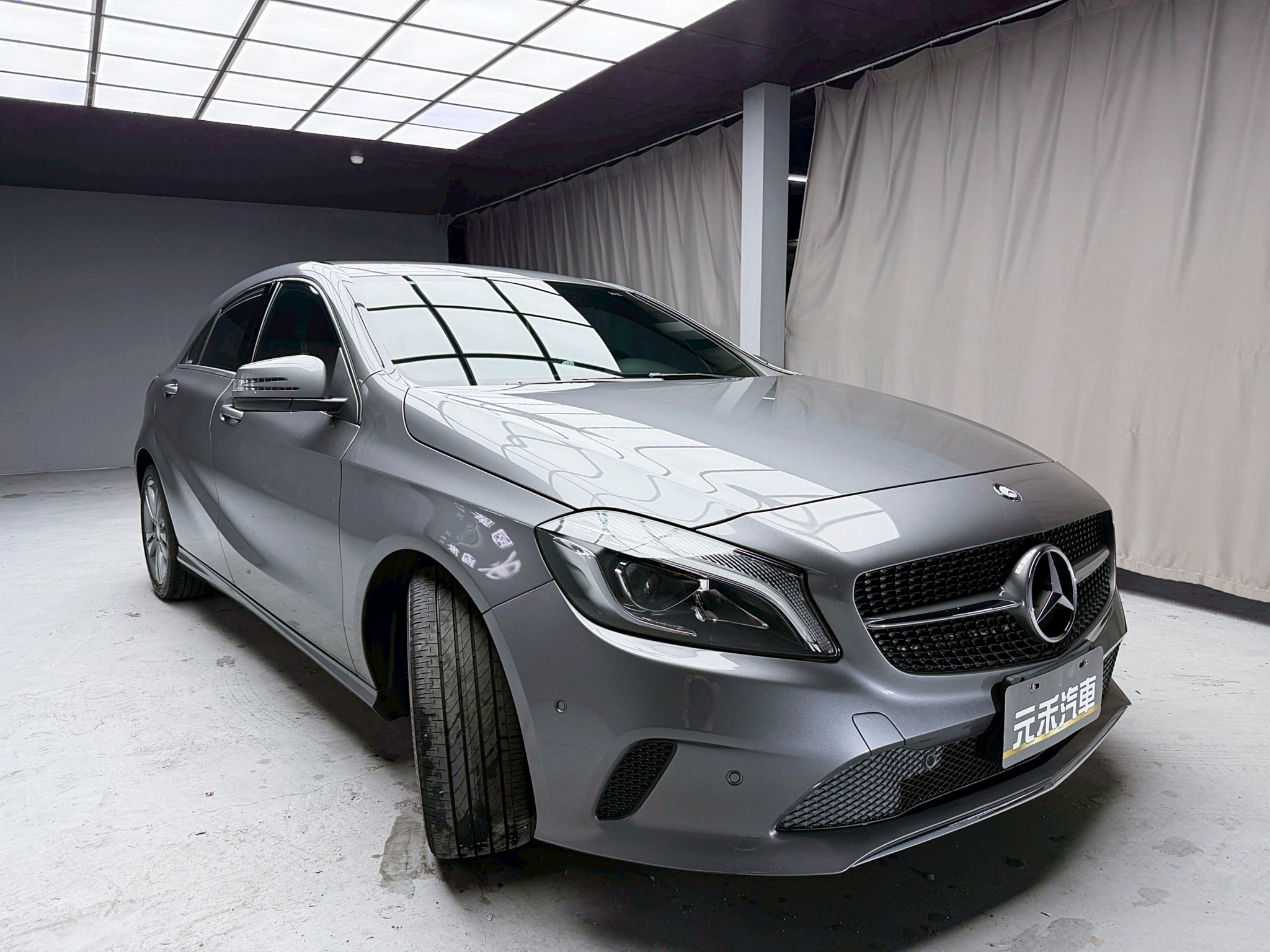 全台到府賞車 2015/16 Benz A180 W176型『小李經理』元禾國際車業/中古車/促銷中  第17張相片