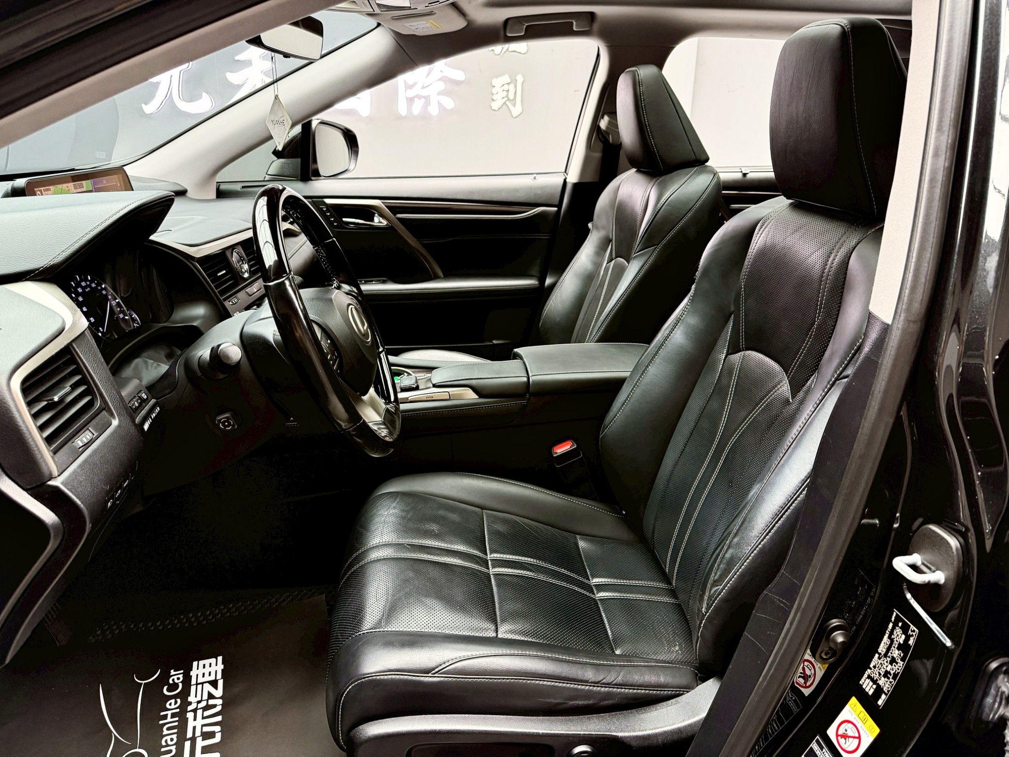 全台到府賞車 2016/17 Lexus RX450h 旗艦型『小李經理』元禾國際車業/中古車/促銷中  第17張相片