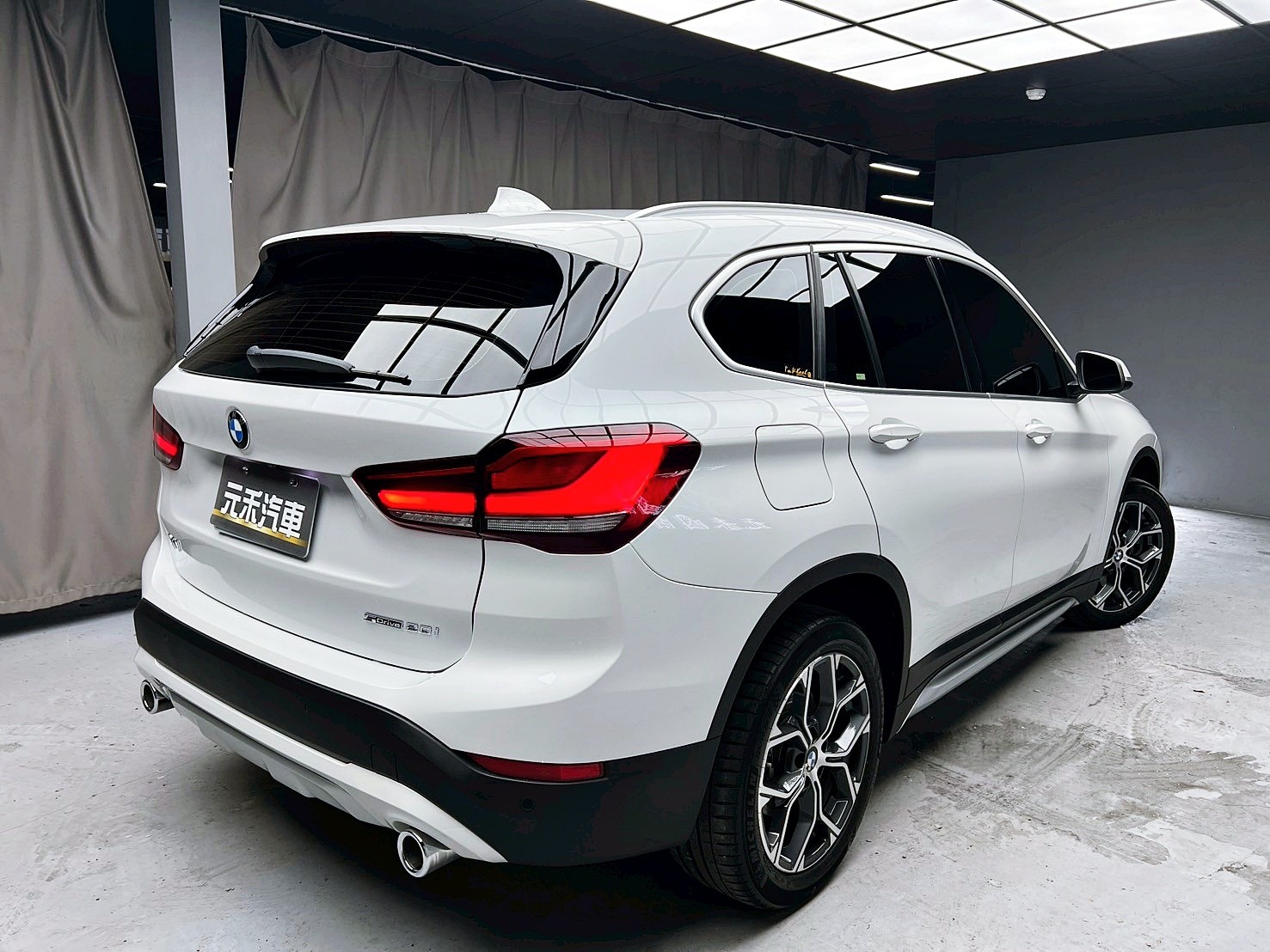 全台到府賞車 2021 BMW X1 sDrive20i Deluxe Edition 豪華版 F48型『小李經理』元禾國際車業/中古車/促銷中  第18張相片