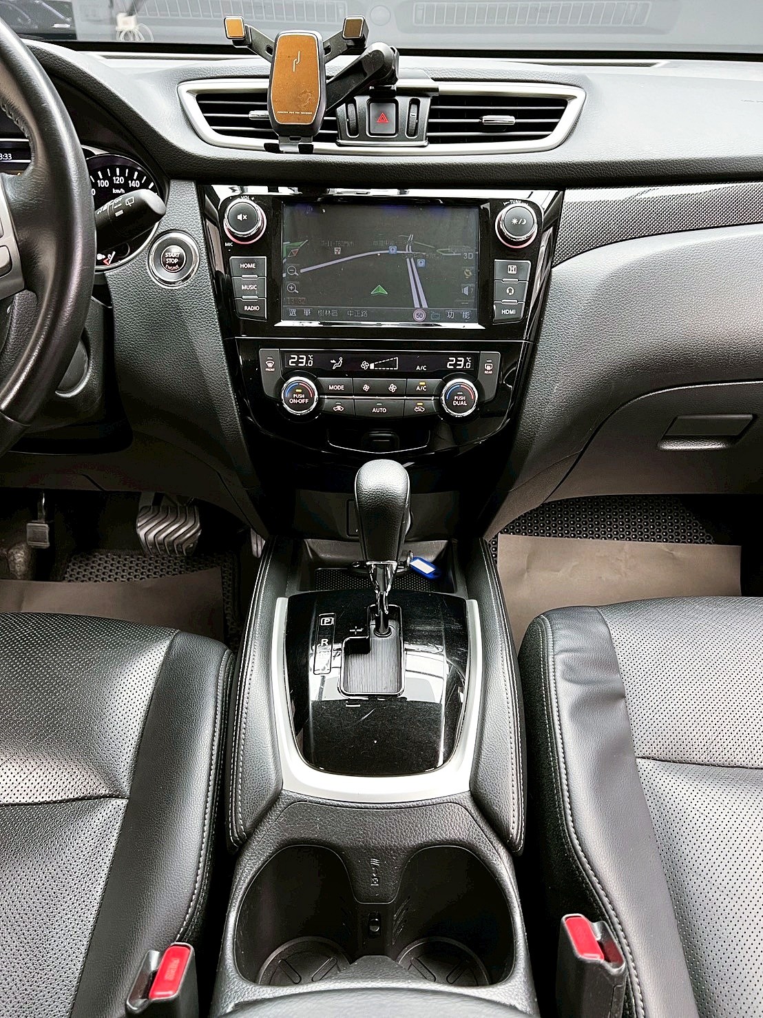 全台到府賞車 2017/18 Nissan XTrail 玩美影音版『小李經理』元禾國際車業/中古車/促銷中  第8張相片