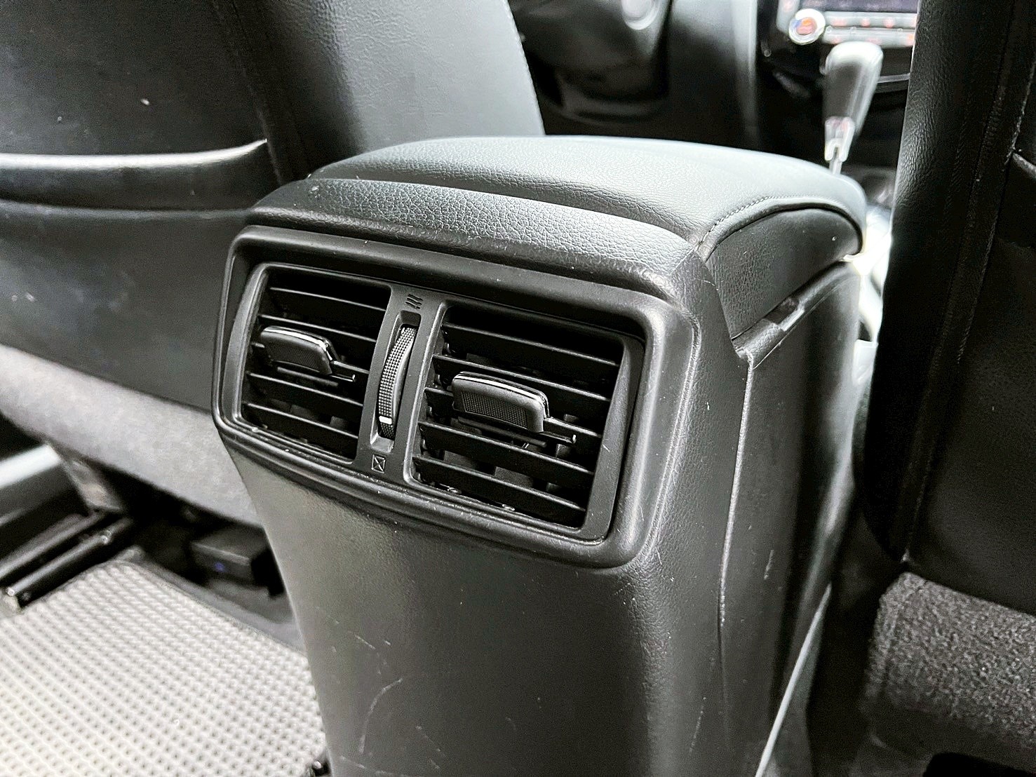 全台到府賞車 2017/18 Nissan XTrail 玩美影音版『小李經理』元禾國際車業/中古車/促銷中  第11張相片