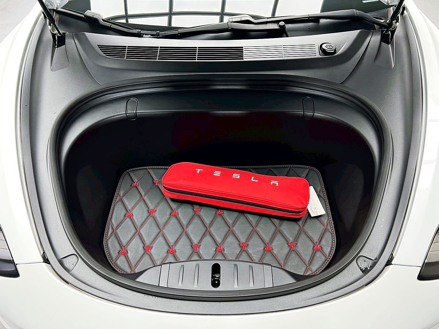 全台到府賞車 2020 Tesla Model 3 Standard Range Plus『小李經理』元禾國際車業/中古車/促銷中  第16張相片