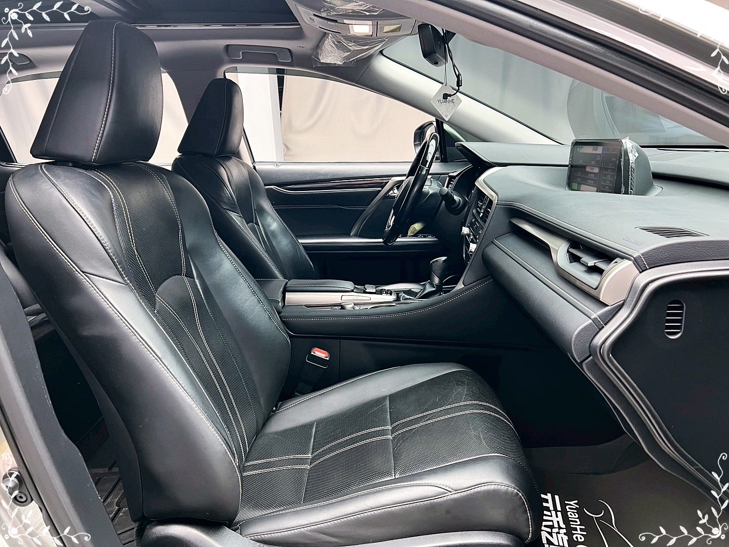 全台到府賞車 2017 Lexus RX450h 旗艦型『小李經理』元禾國際車業/中古車/促銷中  第12張相片