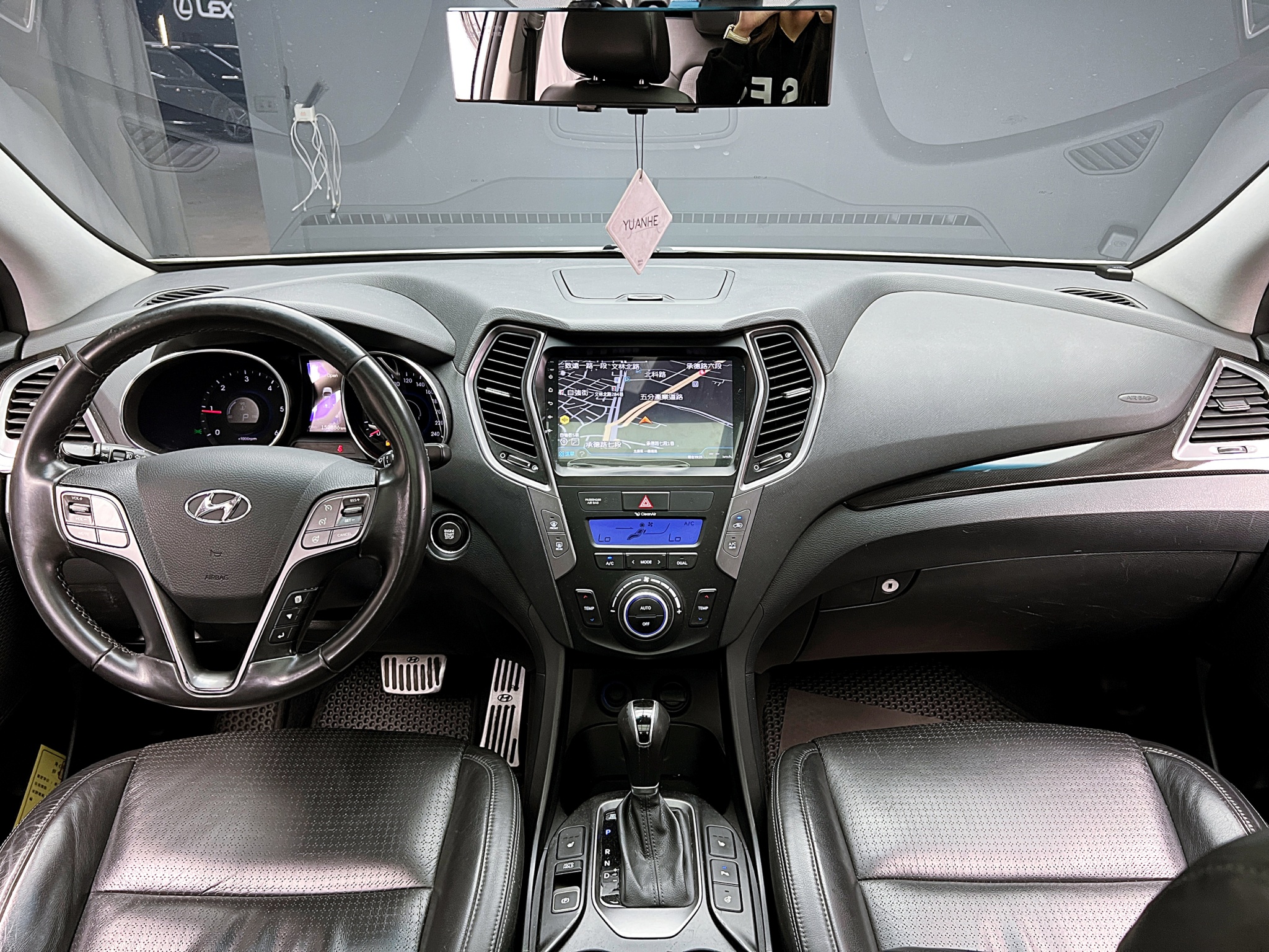 全台到府賞車 2015 Hyundai SantaFe AWD 七人座領袖款『小李經理』元禾國際車業/中古車/促銷中  第10張相片