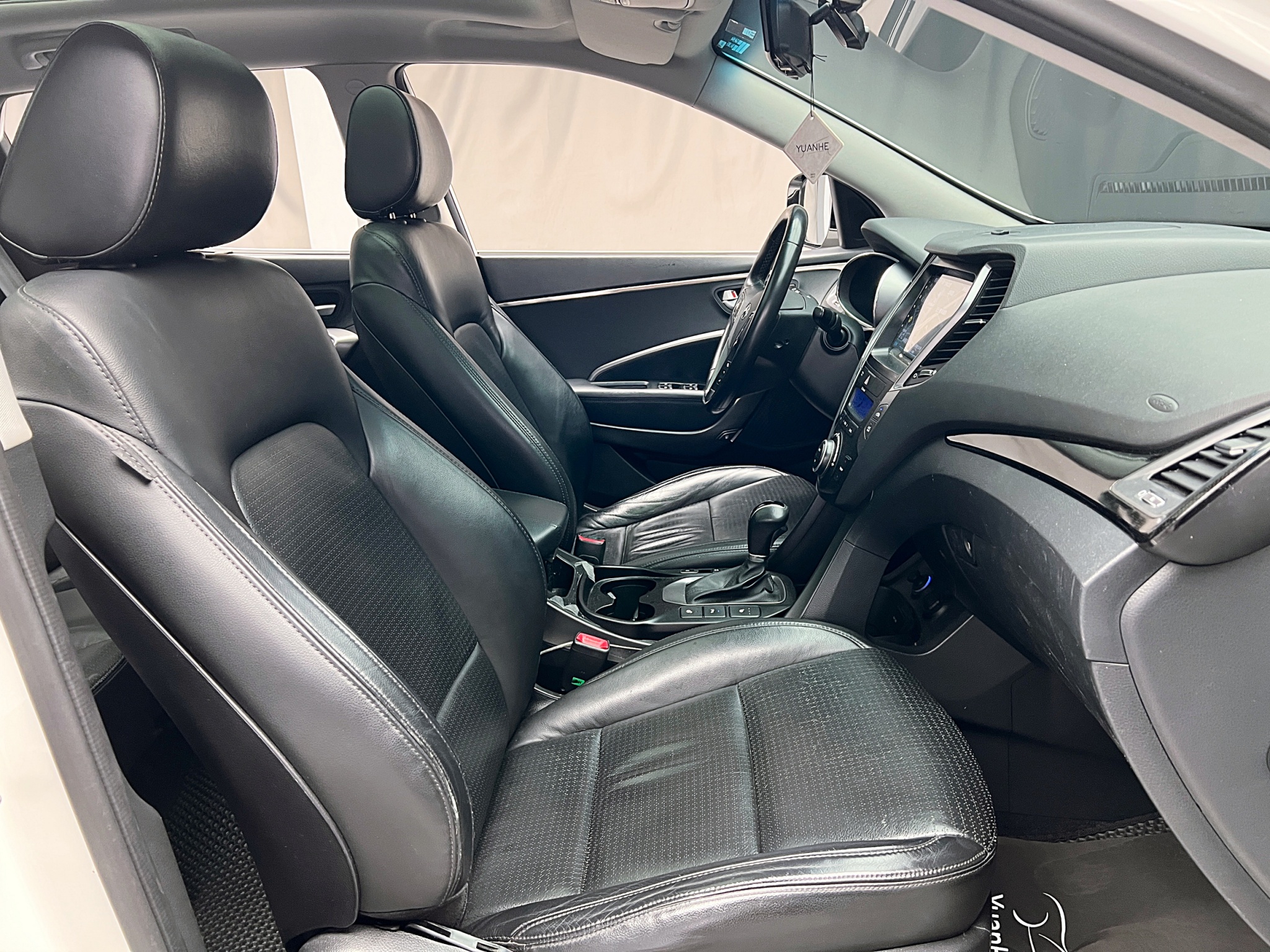 全台到府賞車 2015 Hyundai SantaFe AWD 七人座領袖款『小李經理』元禾國際車業/中古車/促銷中  第12張相片