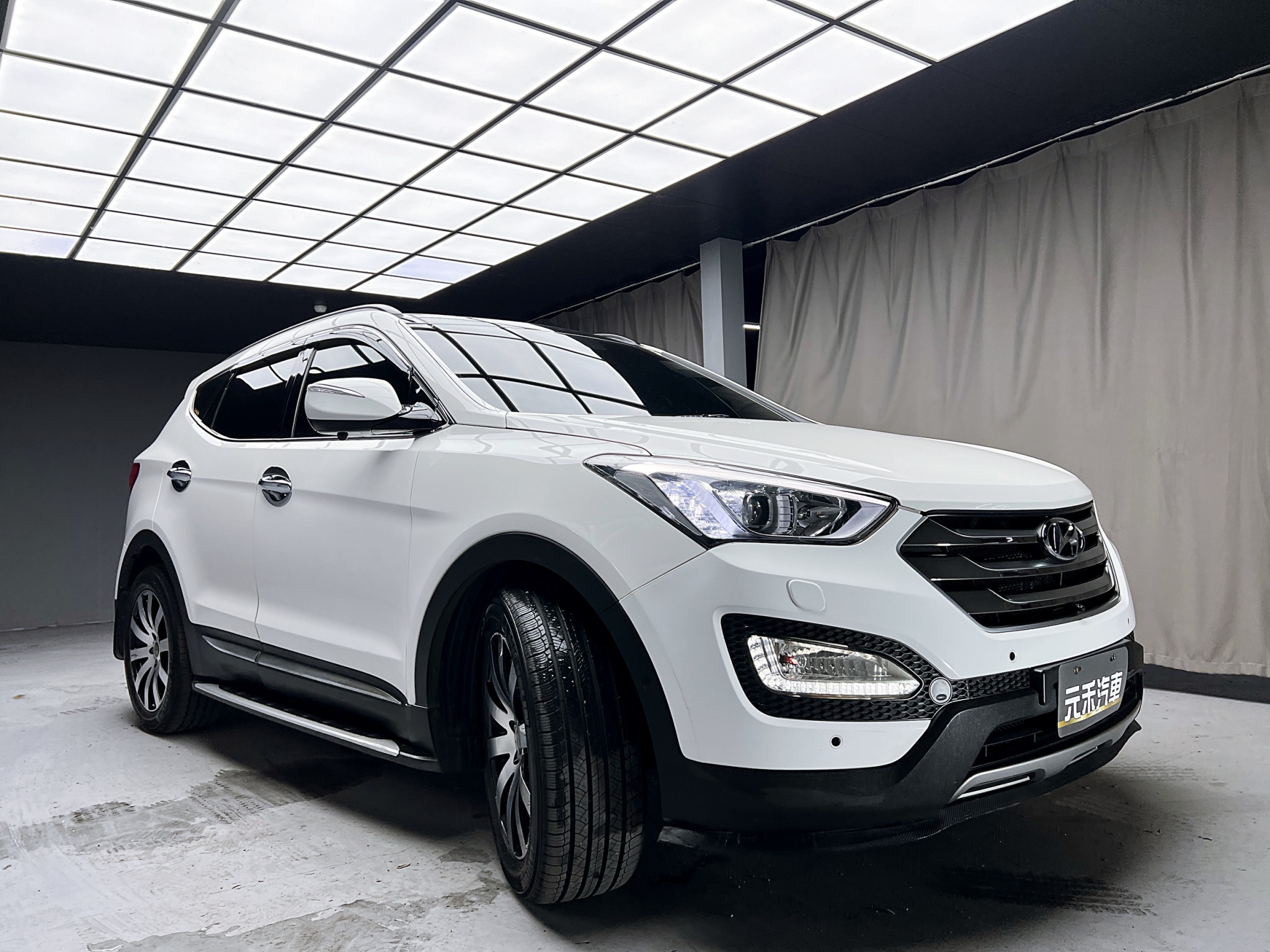 全台到府賞車 2015 Hyundai SantaFe AWD 七人座領袖款『小李經理』元禾國際車業/中古車/促銷中  第20張相片