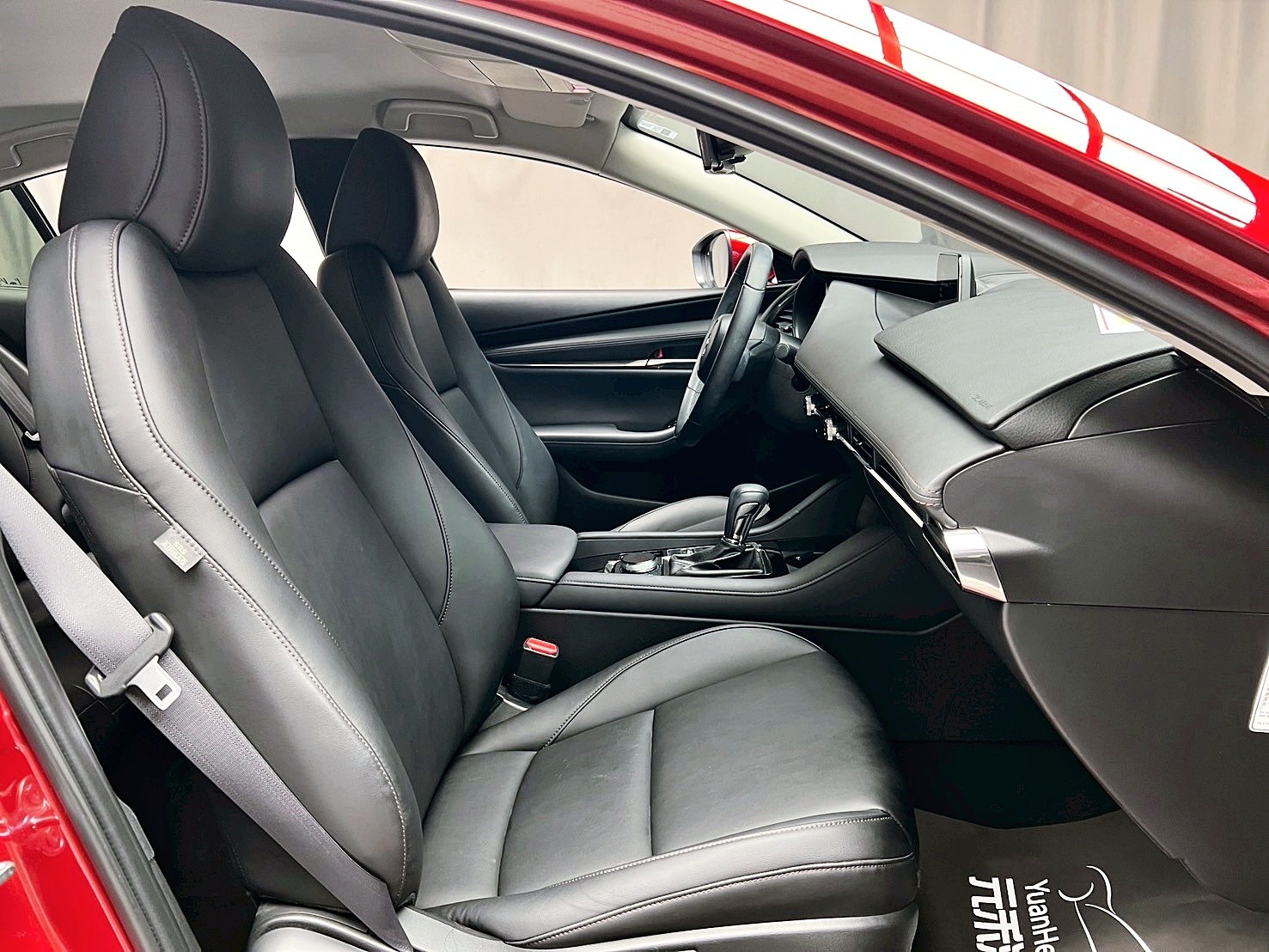 全台到府賞車 2019/20 Mazda 3 4D BOSE旗艦型『小李經理』元禾國際車業/中古車/促銷中  第10張相片
