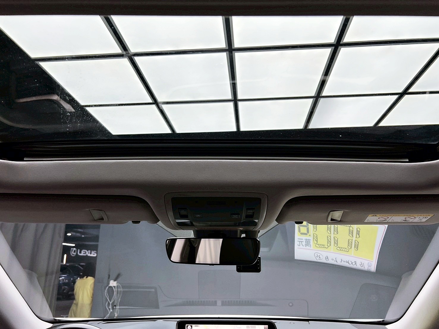 全台到府賞車 2016 Lexus RX200t 頂級版『小李經理』元禾國際車業/中古車/促銷中  第8張相片