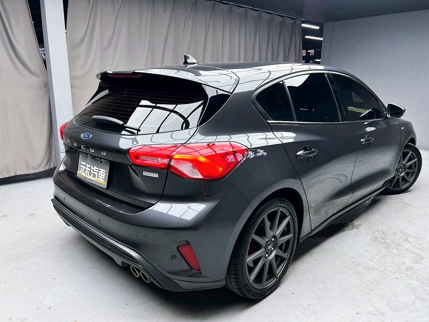 全台到府賞車 2021/22 Ford Focus 5D ST-Line Lommel X『小李經理』元禾國際車業/中古車/促銷中  第18張相片